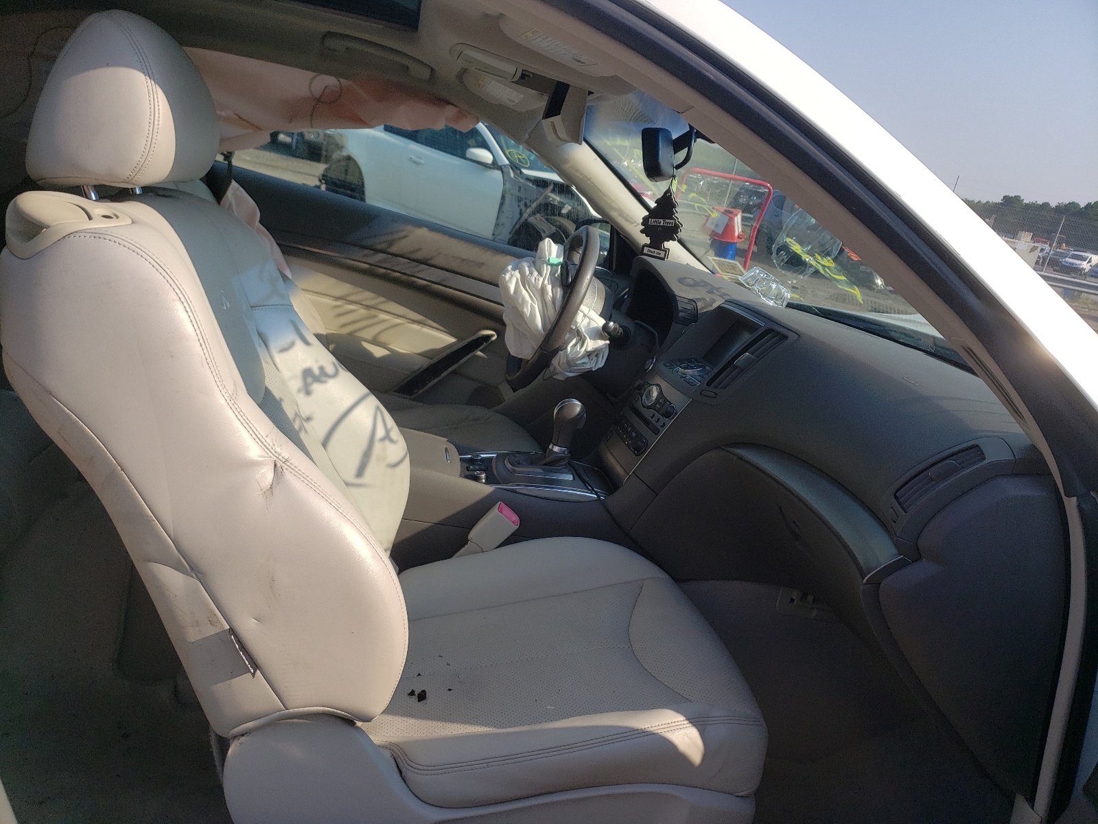 Photo 5 from auction – 2012 INFINITI G37 with VIN JN1CV6EL1CM471059