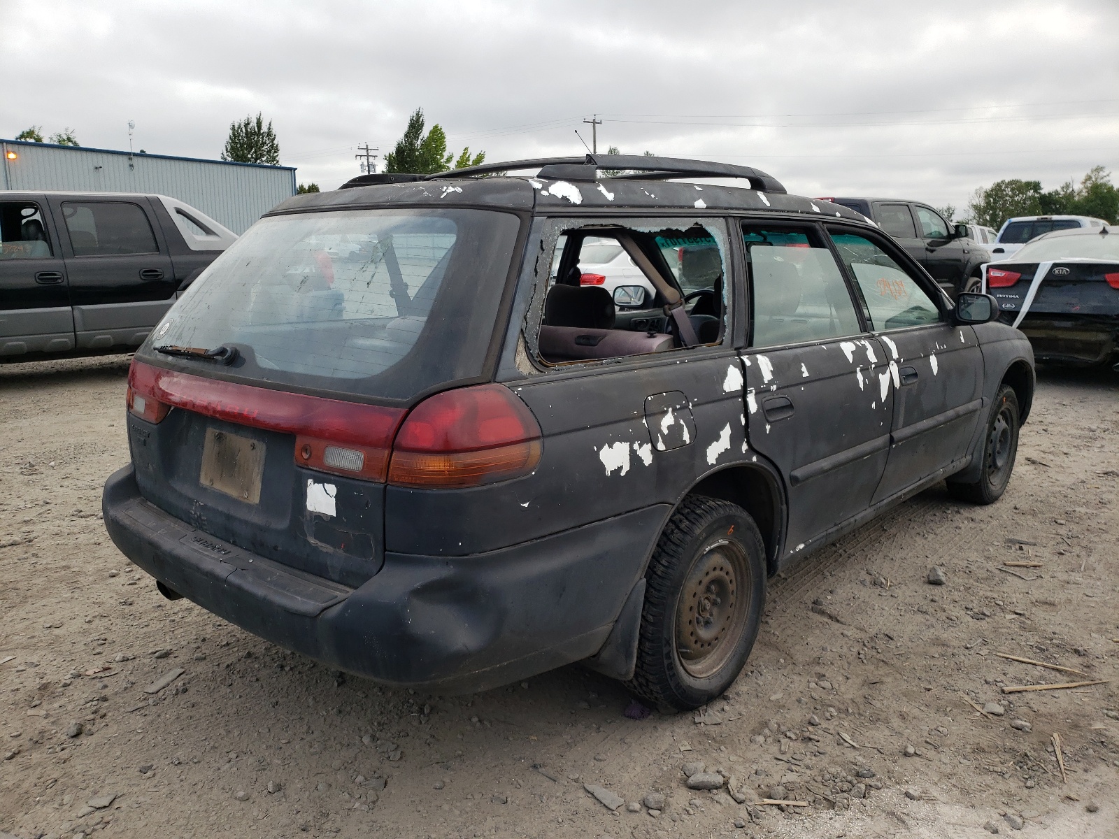Photo 4 from auction – 1995 SUBARU LEGACY L with VIN 4S3BK6355S6348521