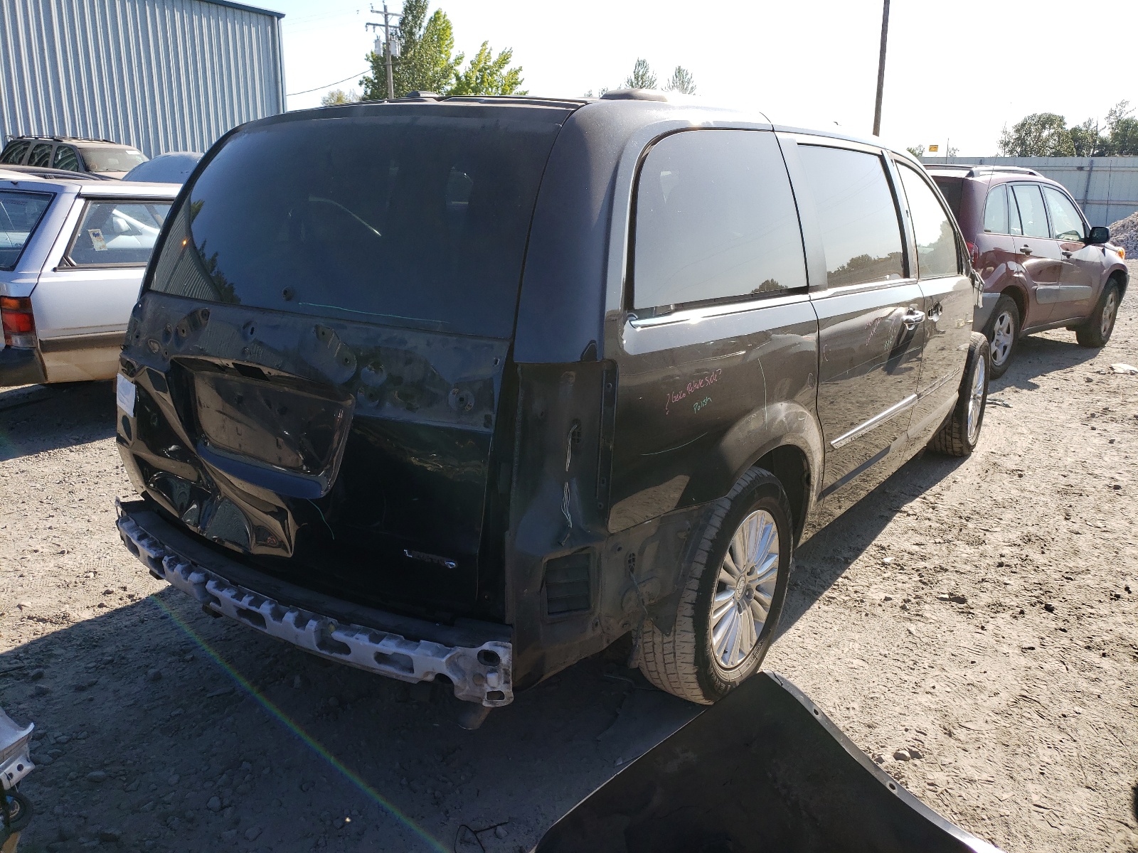 Photo 4 from auction – 2013 CHRYSLER TOWN & COU with VIN 2C4RC1GG6DR786650