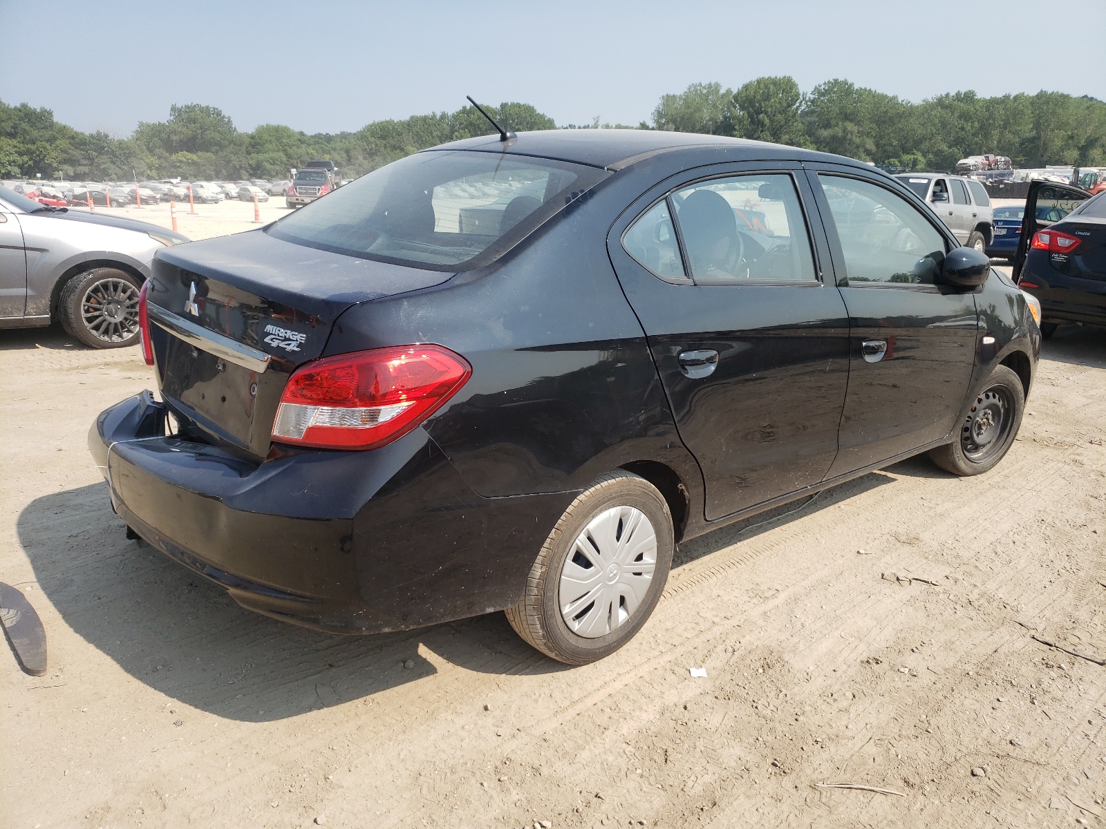 Photo 4 from auction – 2018 MITSUBISHI MIRAGE G4 with VIN ML32F3FJ8JHF16267