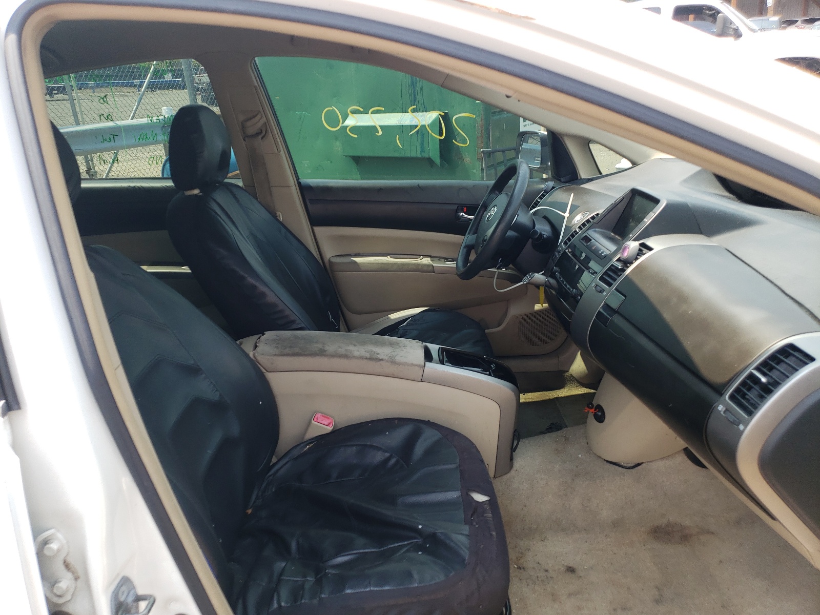 Photo 5 from auction – 2005 TOYOTA PRIUS with VIN JTDKB20U353126439