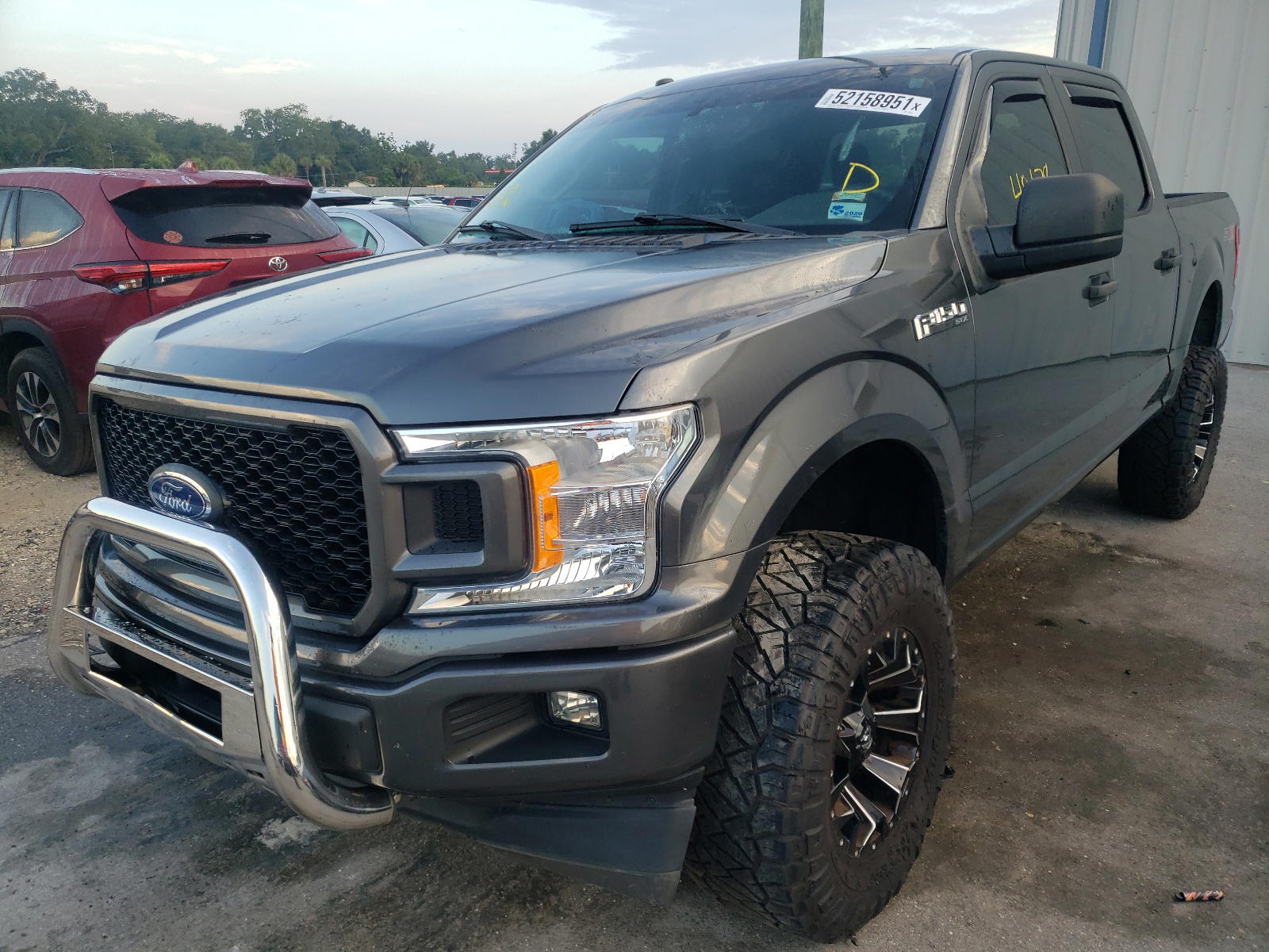 Photo 2 from auction – 2018 FORD F150 SUPER with VIN 1FTEW1CP3JFA46357