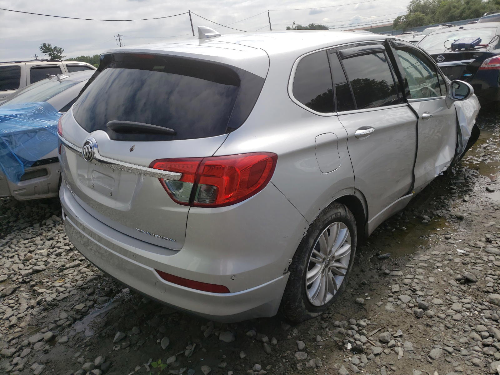 Photo 4 from auction – 2017 BUICK ENVISION P with VIN LRBFXASA0HD046707
