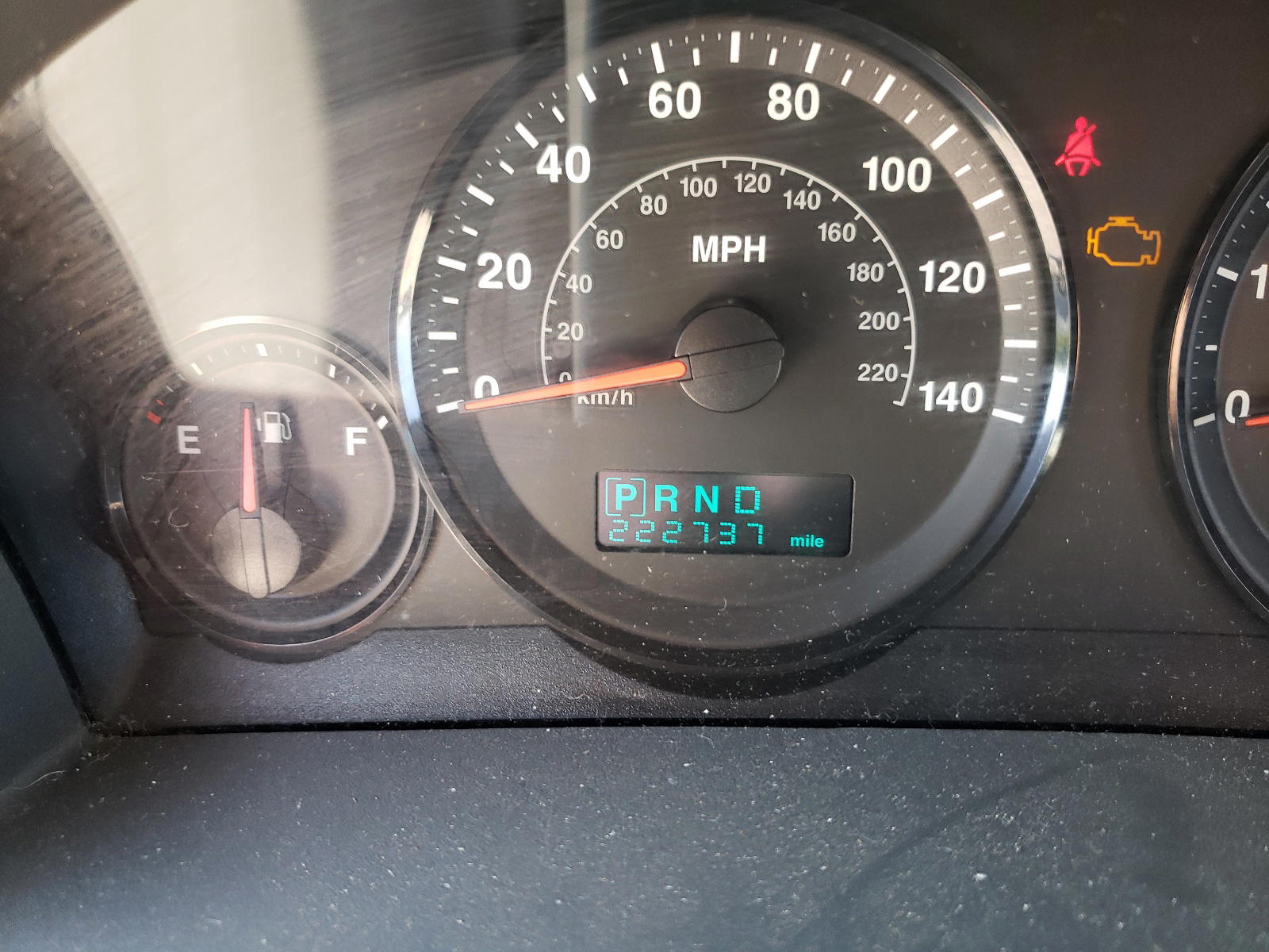 Photo 8 from auction – 2005 JEEP GRAND CHER with VIN 1J4GR48K75C647948