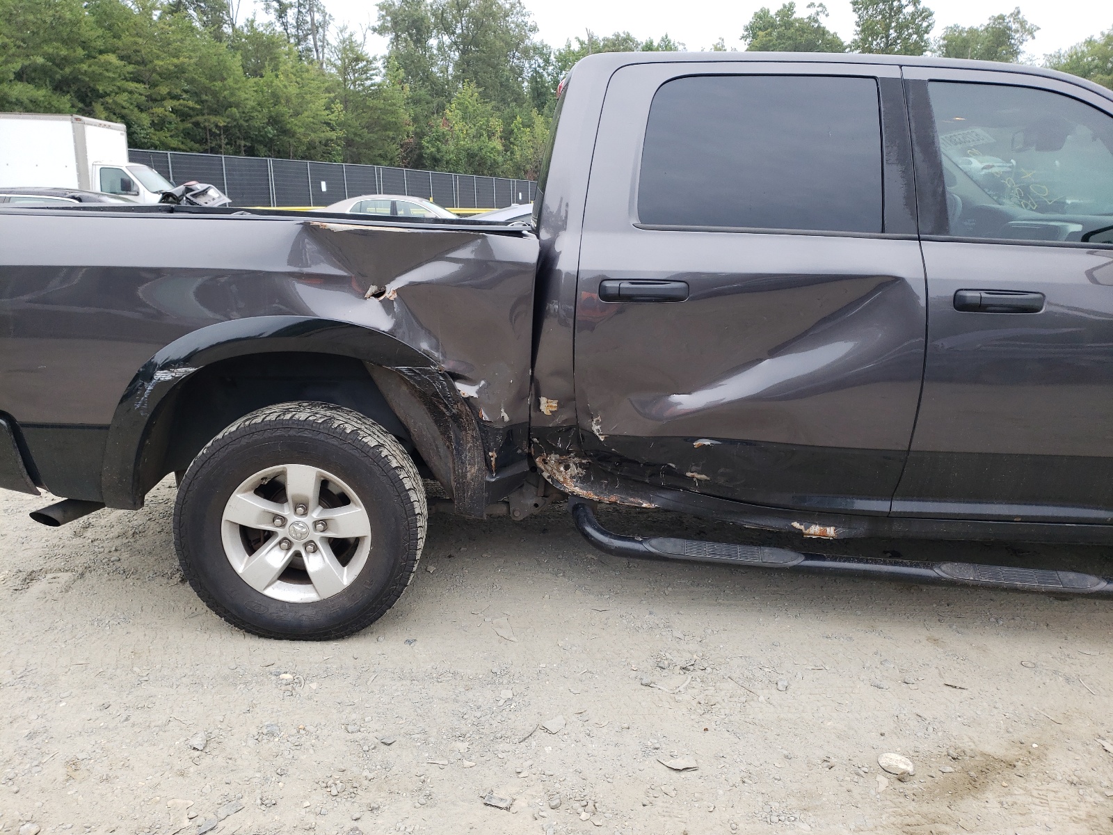 Photo 9 from auction – 2016 RAM 1500 SLT with VIN 1C6RR7LGXGS231217