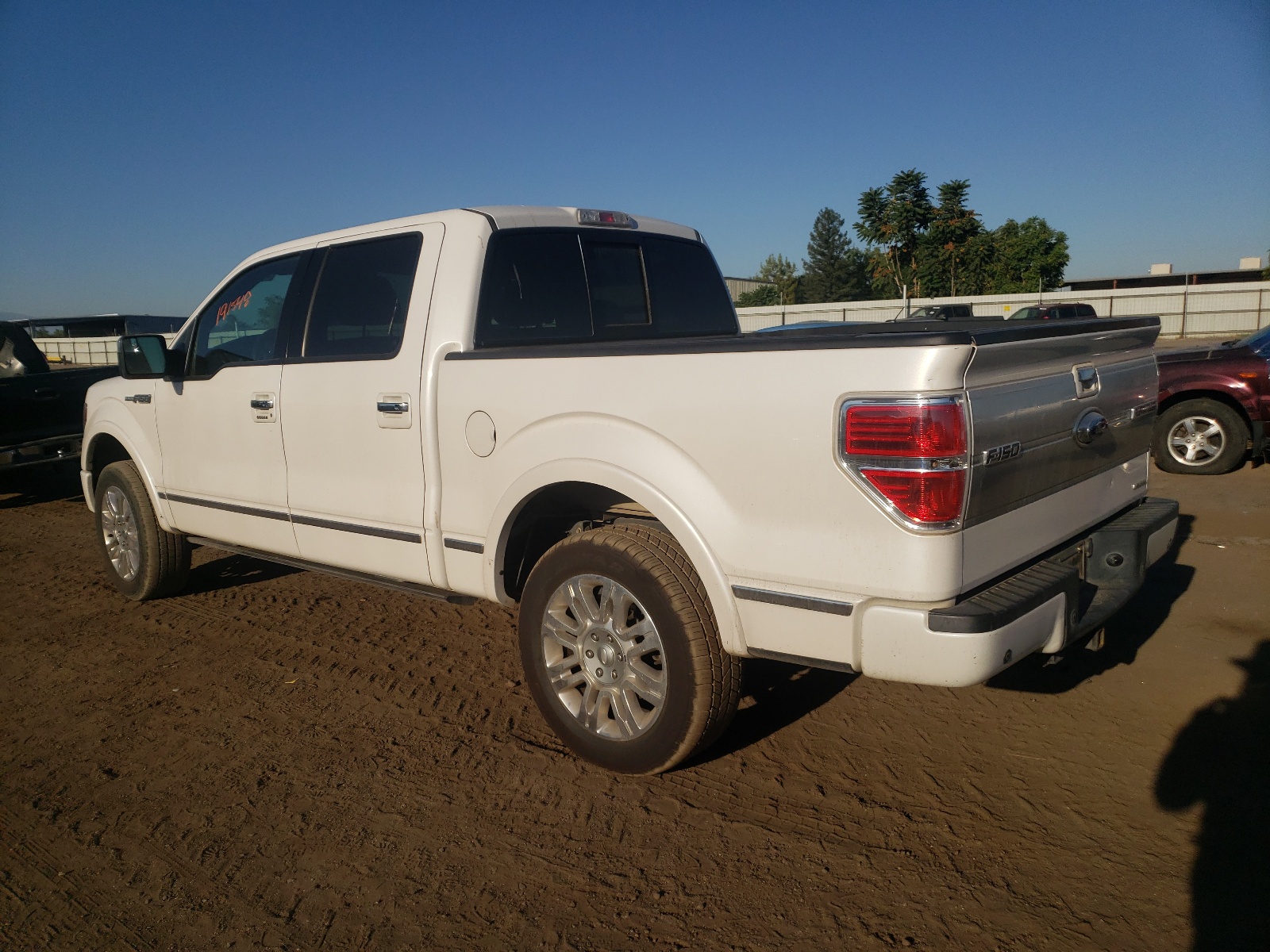 Photo 3 from auction – 2013 FORD F150 SUPER with VIN 1FTFW1CFXDFB03671