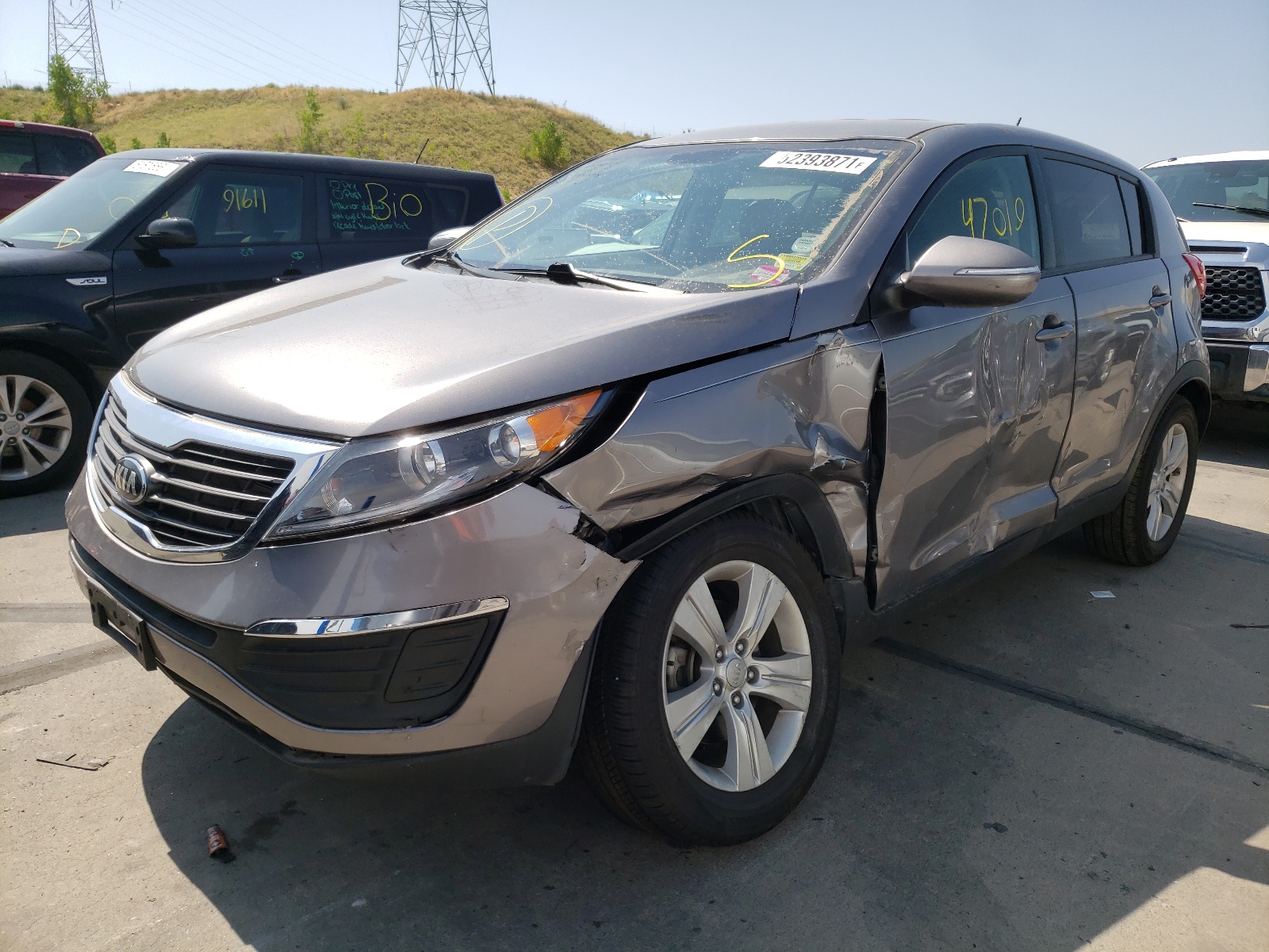Photo 2 from auction – 2013 KIA SPORTAGE L with VIN KNDPBCA22D7477519