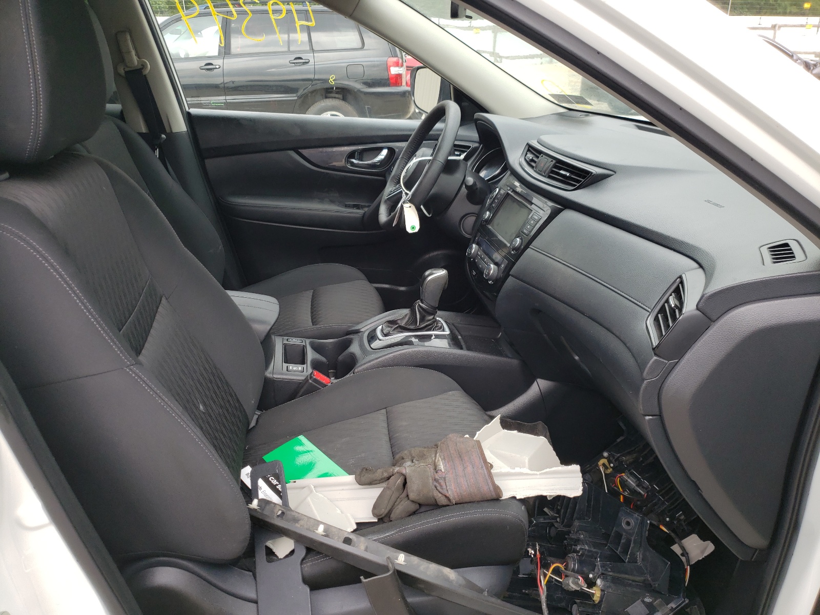 Photo 5 from auction – 2019 NISSAN ROGUE S with VIN KNMAT2MV2KP548461