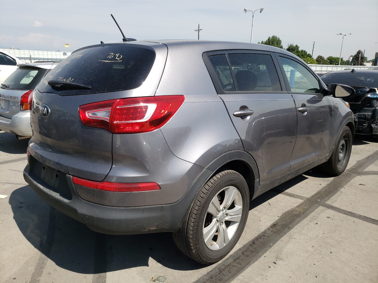 Photo 4 from auction – 2013 KIA SPORTAGE L with VIN KNDPBCA22D7477519