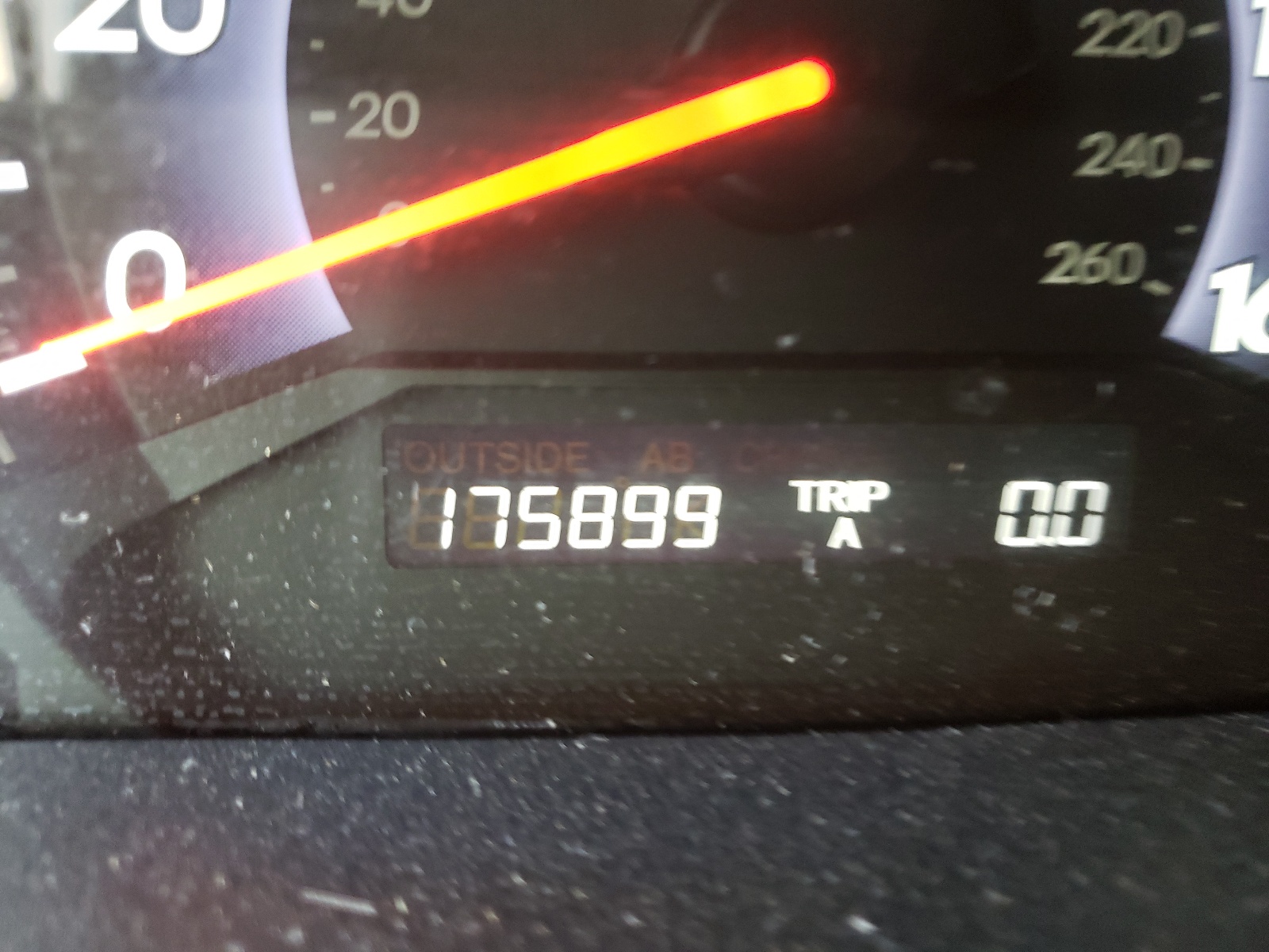 Photo 8 from auction – 2005 HONDA ODYSSEY EX with VIN 5FNRL38785B013685