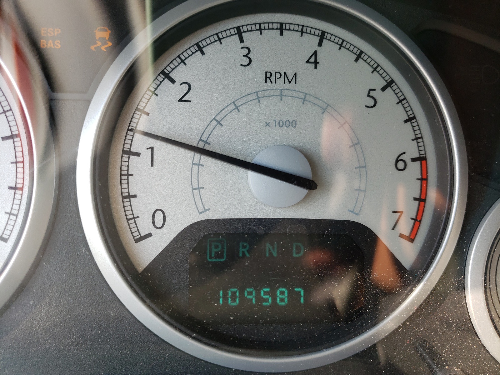 Photo 8 from auction – 2010 CHRYSLER TOWN & COU with VIN 2A4RR7DX8AR428297