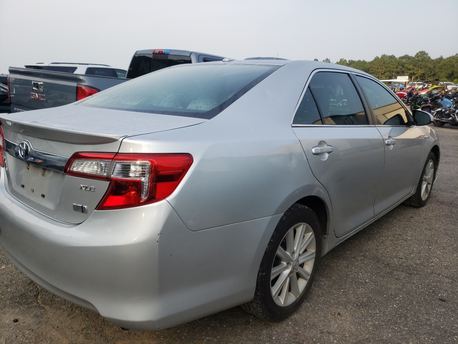 Photo 4 from auction – 2013 TOYOTA CAMRY HYBR with VIN 4T1BD1FK7DU096604