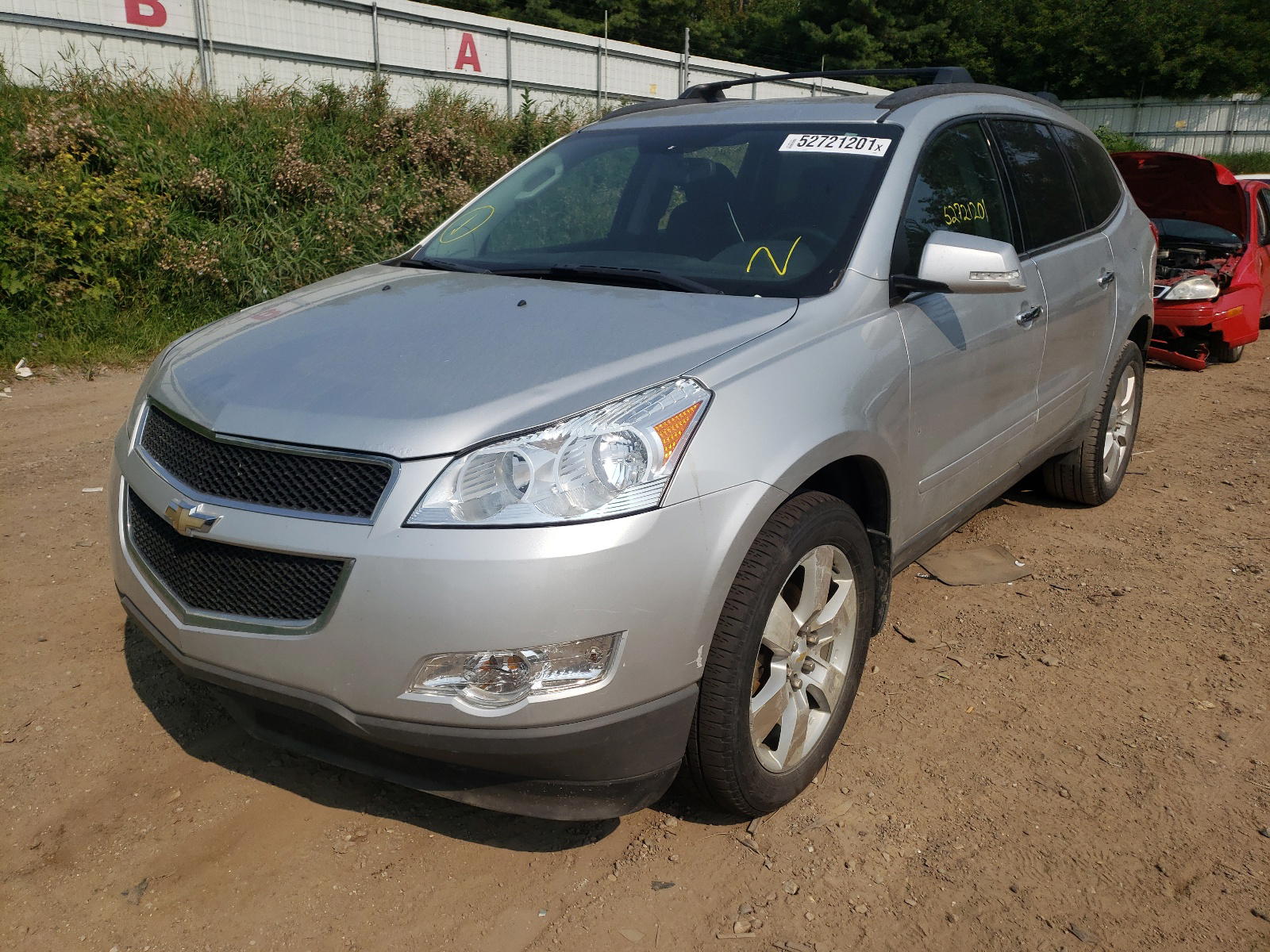 Photo 2 from auction – 2011 CHEVROLET TRAVERSE L with VIN 1GNKRGED1BJ413066