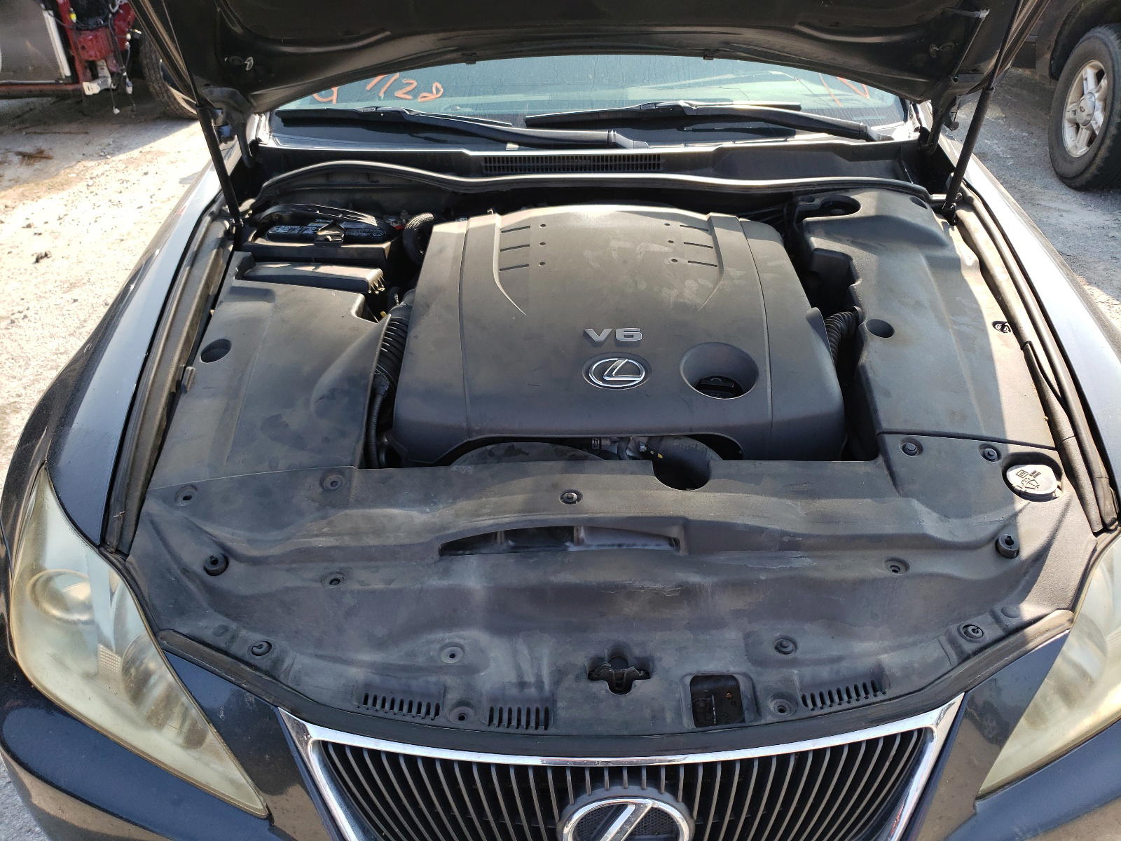 Photo 7 from auction – 2008 LEXUS IS 250 with VIN JTHBK262082064688