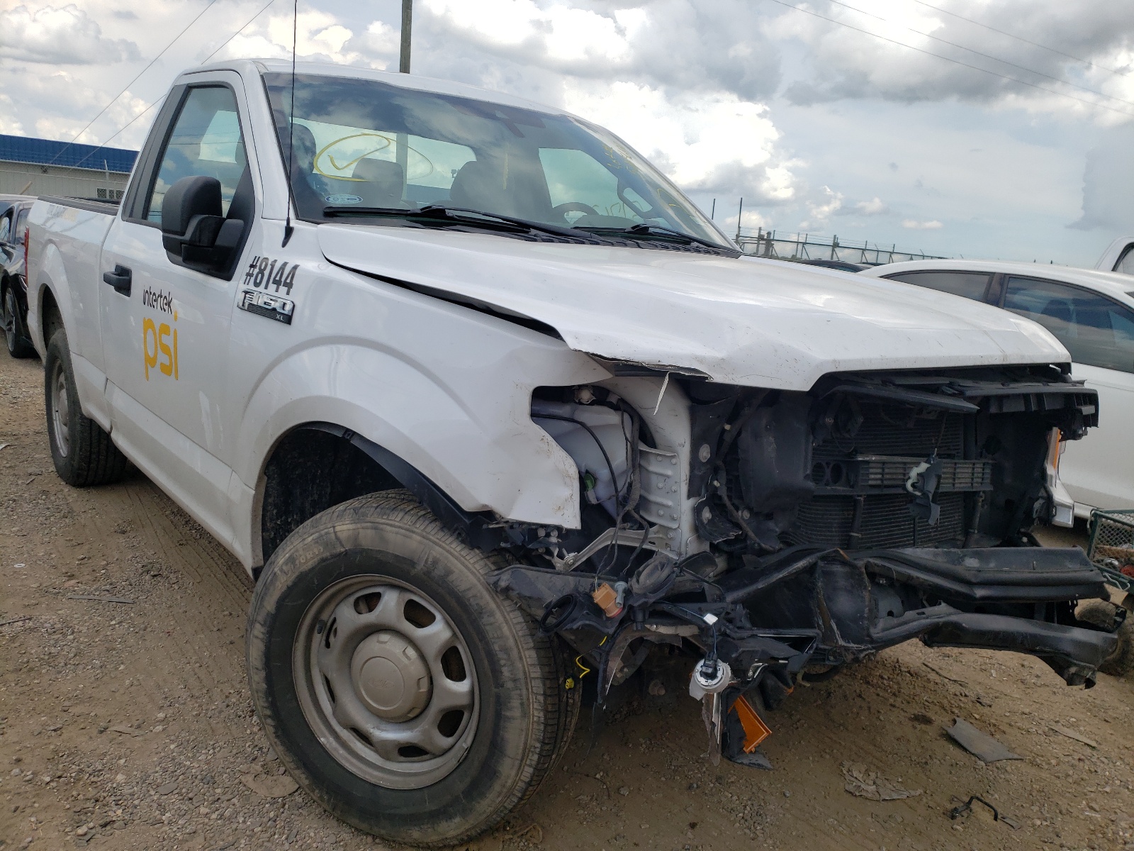 صورة رقم 1 من المزاد - 2019 FORD F150 مع VIN 1FTMF1CB2KKD48182