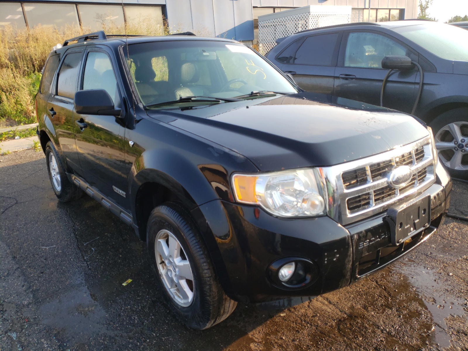 FORD ESCAPE XLT 2008 with VIN 1FMCU93168KD38797 - Photo from auction