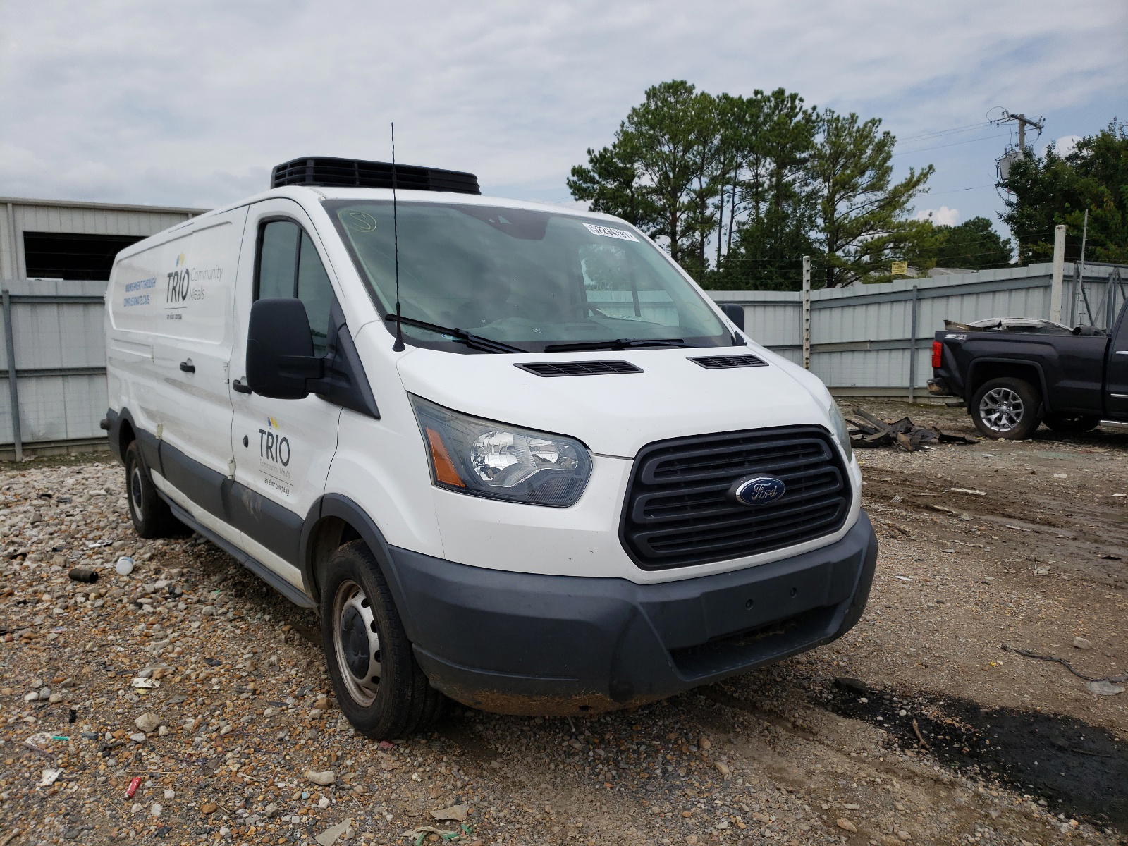 FORD TRANSIT T- 2015 with VIN 1FTNE9ZM2FKB29467 - Photo from auction
