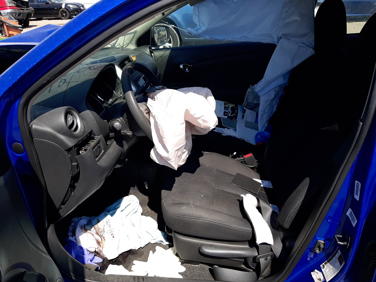 Photo 5 from auction – 2015 NISSAN VERSA S with VIN 3N1CN7AP9FL906391