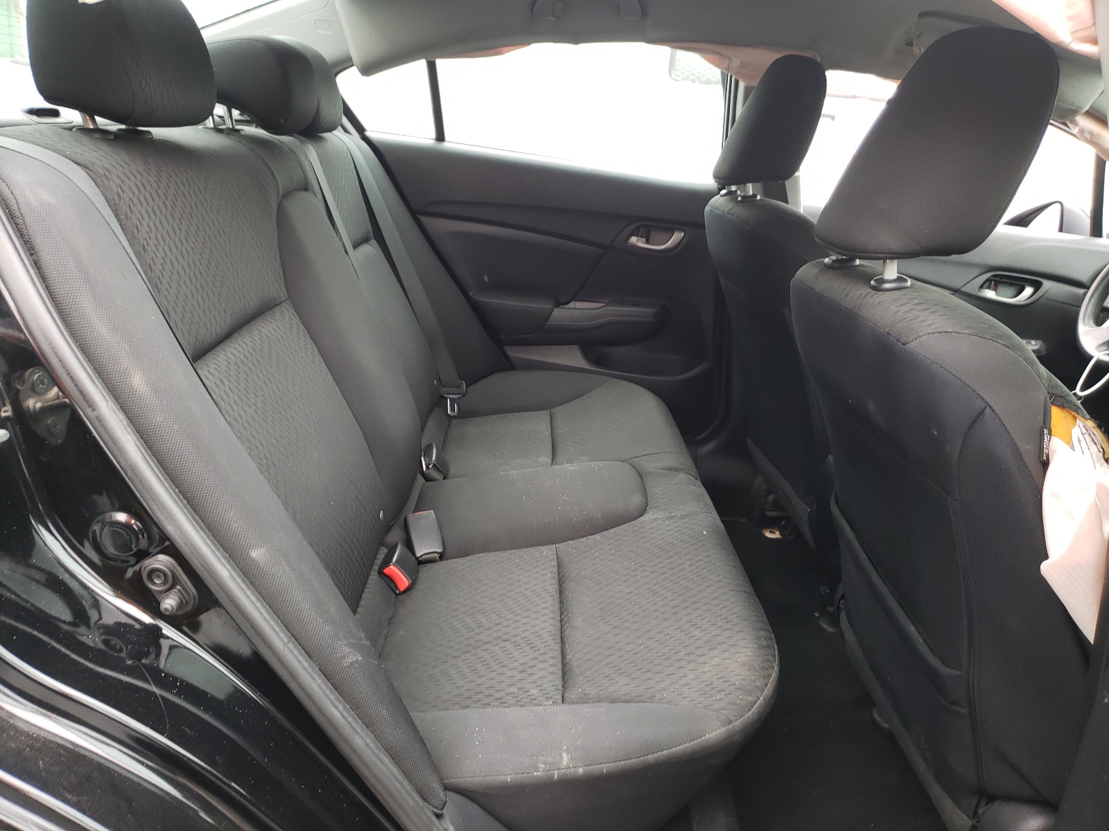 Photo 6 from auction – 2014 HONDA CIVIC LX with VIN 2HGFB2F50EH555361