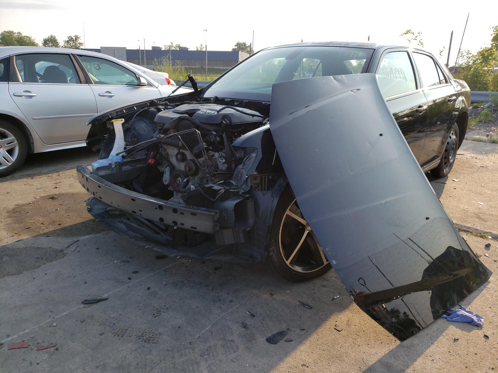 Photo 2 from auction – 2018 CHRYSLER 300 S with VIN 2C3CCAGG9JH160635