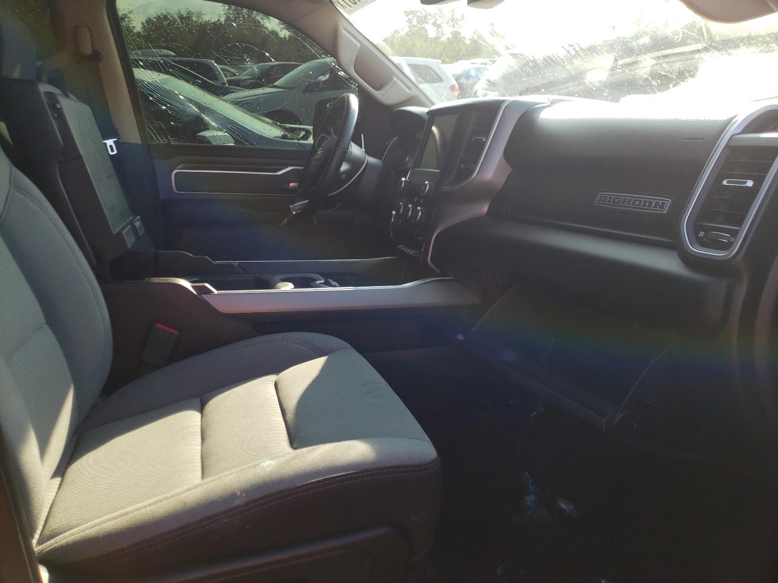 Photo 5 from auction – 2020 RAM 1500 BIG H with VIN 1C6SRFBTXLN254368
