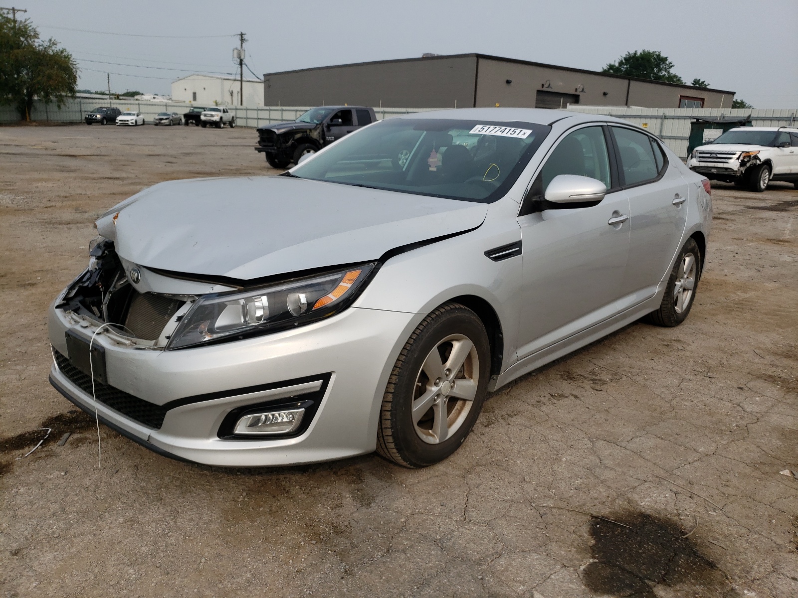 Photo 2 from auction – 2015 KIA OPTIMA LX with VIN 5XXGM4A77FG395419