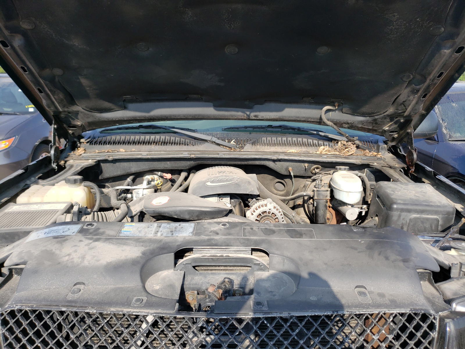 Photo 7 from auction – 2004 CHEVROLET SILVERADO with VIN 2GCEC19T541183485