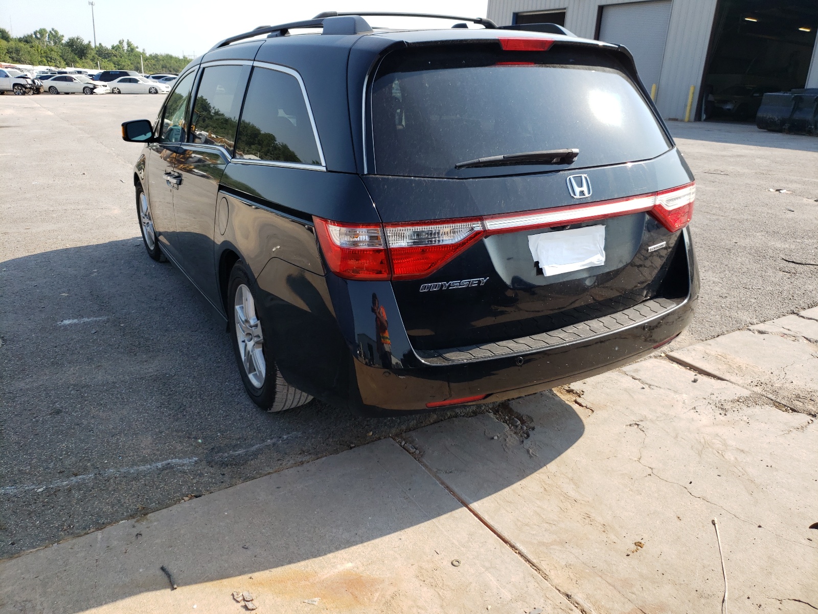 Photo 3 from auction – 2012 HONDA ODYSSEY TO with VIN 5FNRL5H94CB076390