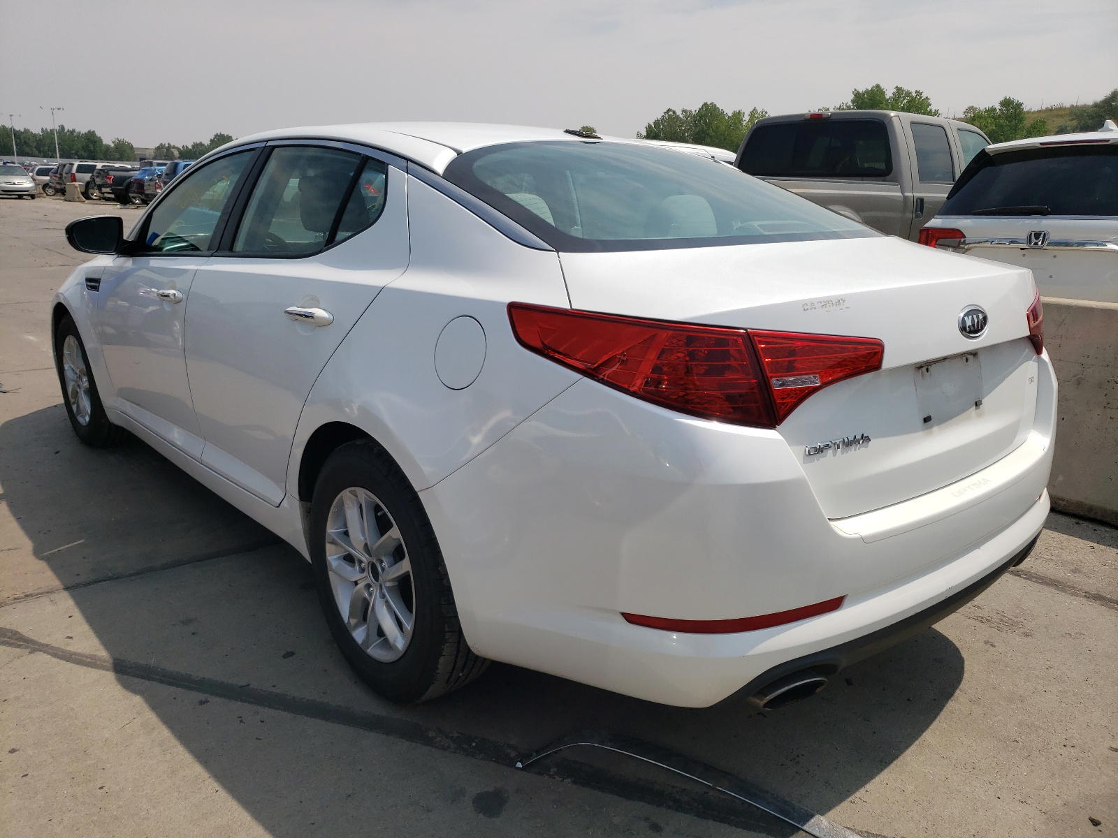 Photo 3 from auction – 2012 KIA OPTIMA LX with VIN KNAGM4A71C5273166