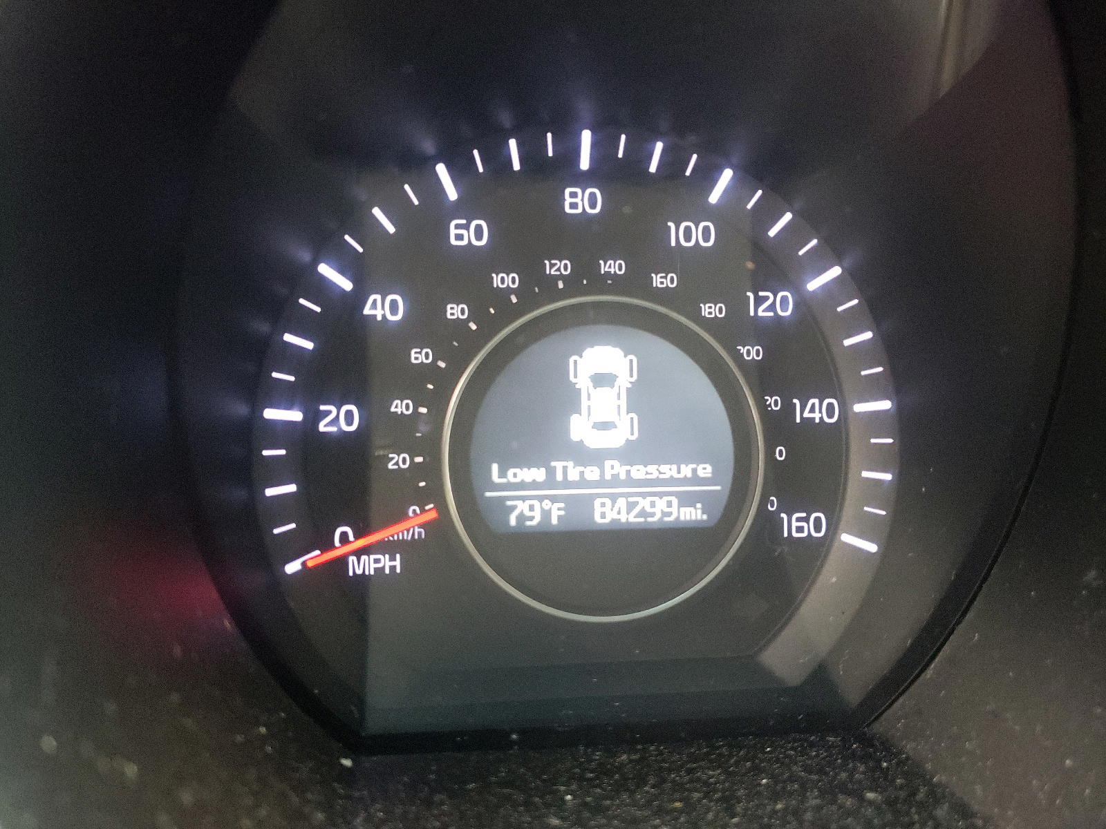 Photo 8 from auction – 2014 KIA OPTIMA EX with VIN 5XXGN4A79EG317686