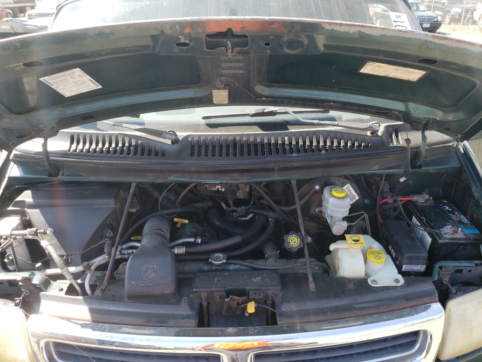 Photo 7 from auction – 1999 DODGE RAM VAN B1 with VIN 2B6HB11Y4XK584083