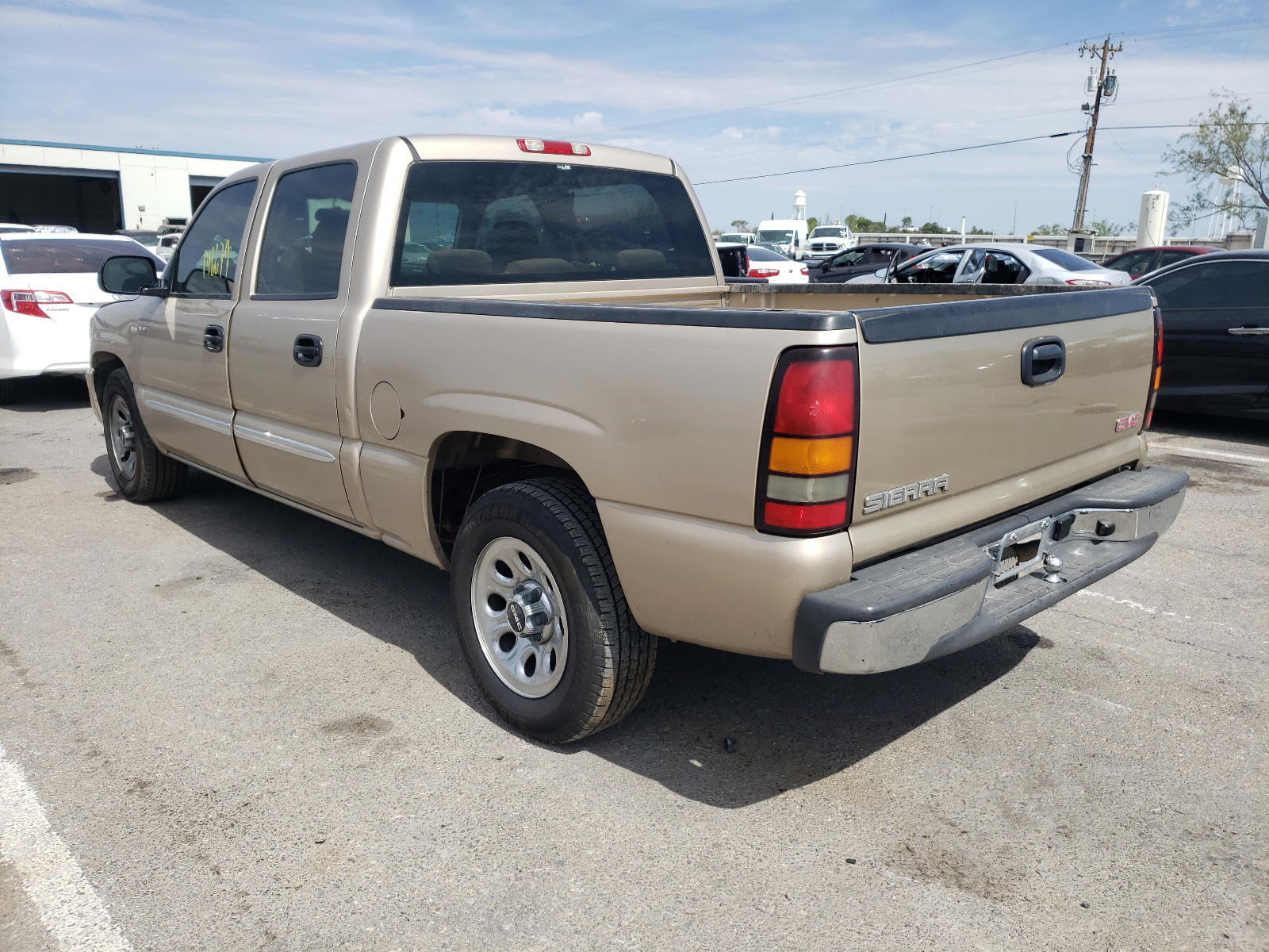 Photo 3 from auction – 2007 GMC NEW SIERRA with VIN 2GTEC13V371150225
