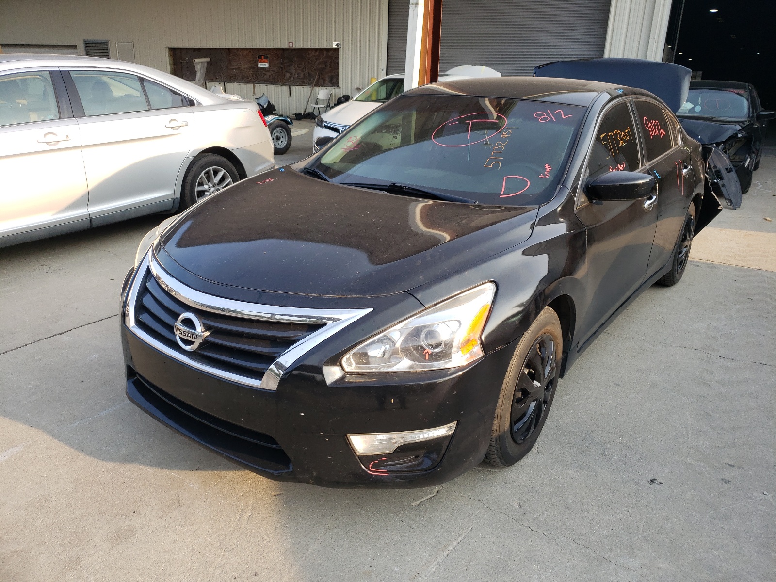 Photo 2 from auction – 2015 NISSAN ALTIMA 2.5 with VIN 1N4AL3AP1FN343569