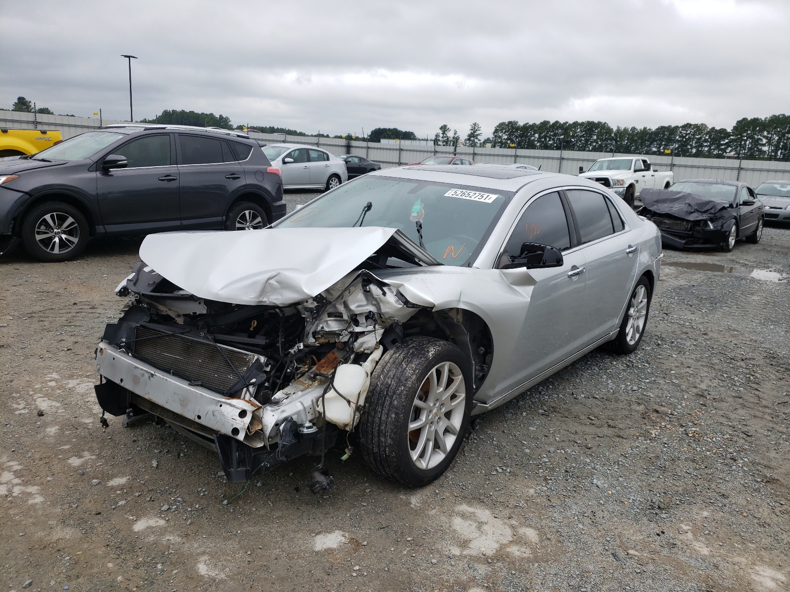 Photo 2 from auction – 2011 CHEVROLET MALIBU LTZ with VIN 1G1ZE5E14BF205935