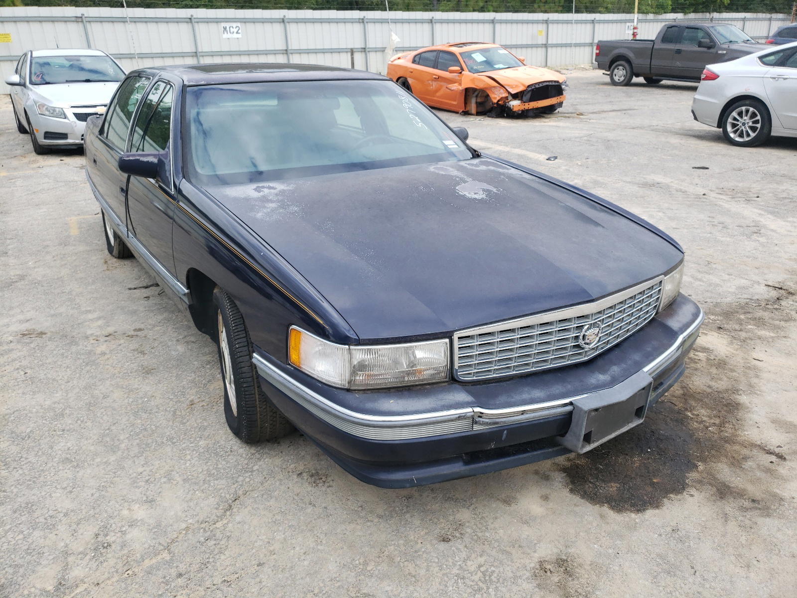 Photo 9 from auction – 1994 CADILLAC DEVILLE CO with VIN 1G6KF52Y4RU300303