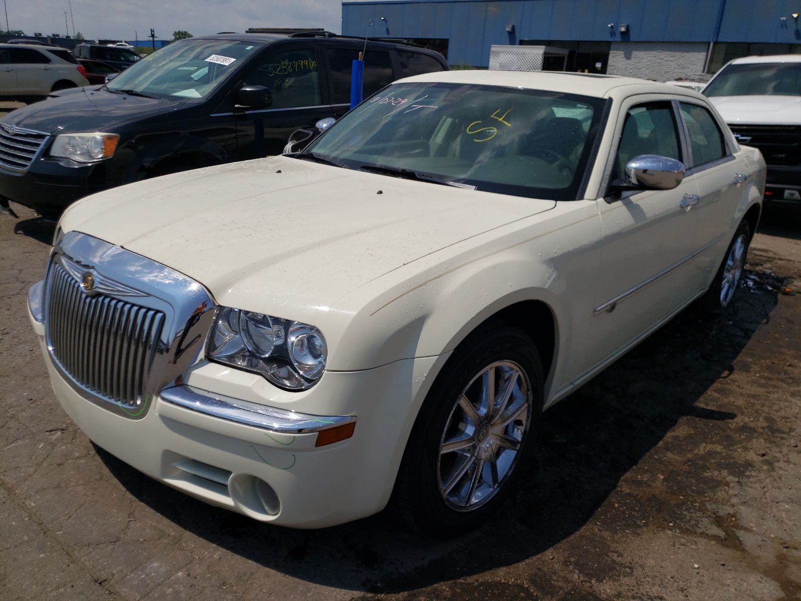 صورة رقم 2 من المزاد - 2009 CHRYSLER 300C مع VIN 2C3LK63T19H545394