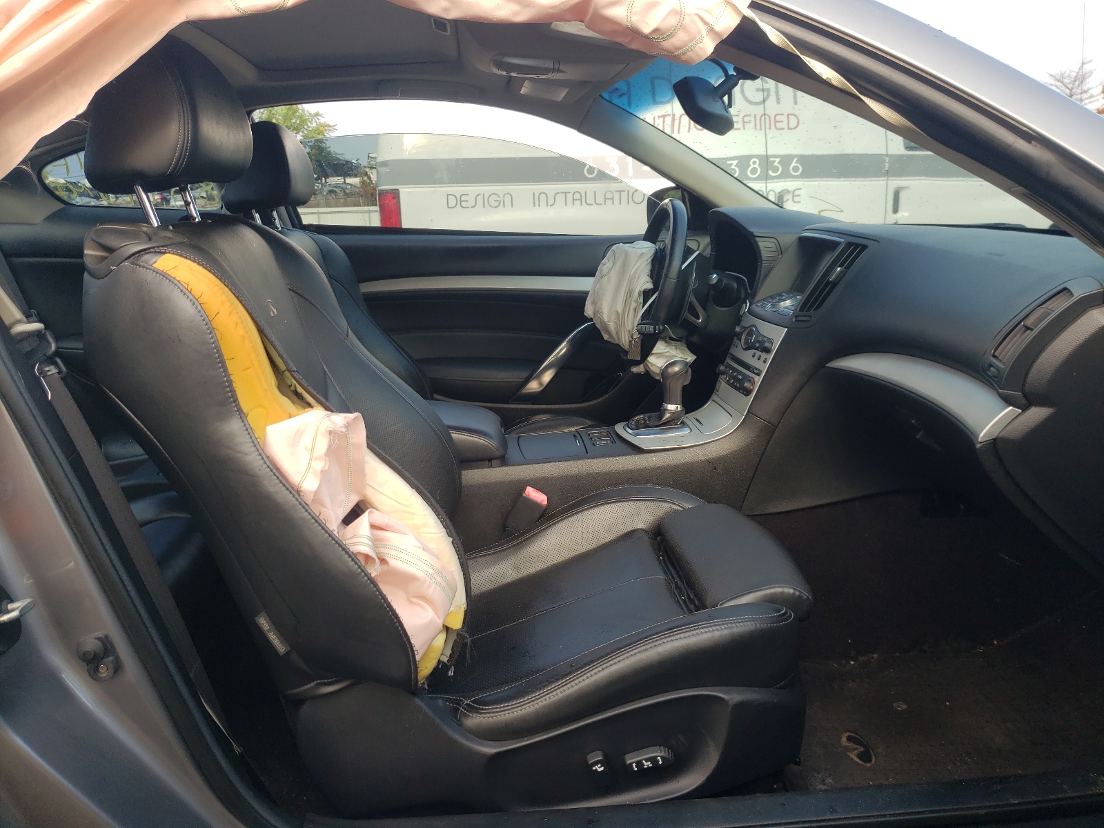 Photo 5 from auction – 2008 INFINITI G37 BASE with VIN JNKCV64E58M119267