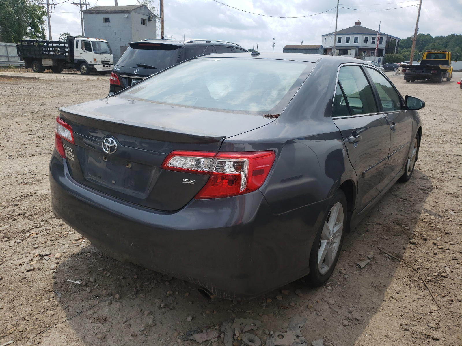 Photo 4 from auction – 2012 TOYOTA CAMRY BASE with VIN 4T1BF1FKXCU079806