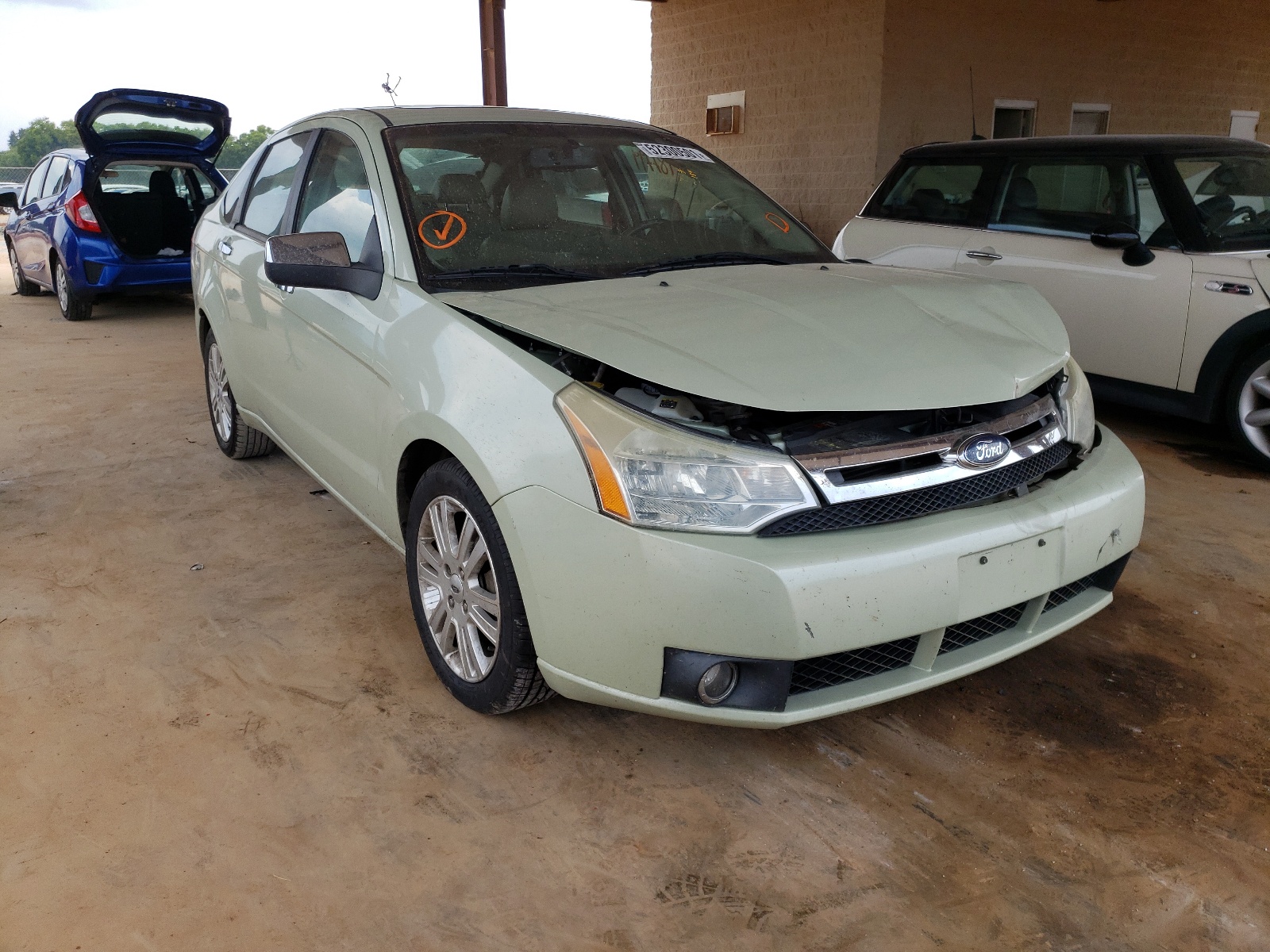 FORD FOCUS SEL 2010 with VIN 1FAHP3HNXAW216832 - Photo from auction