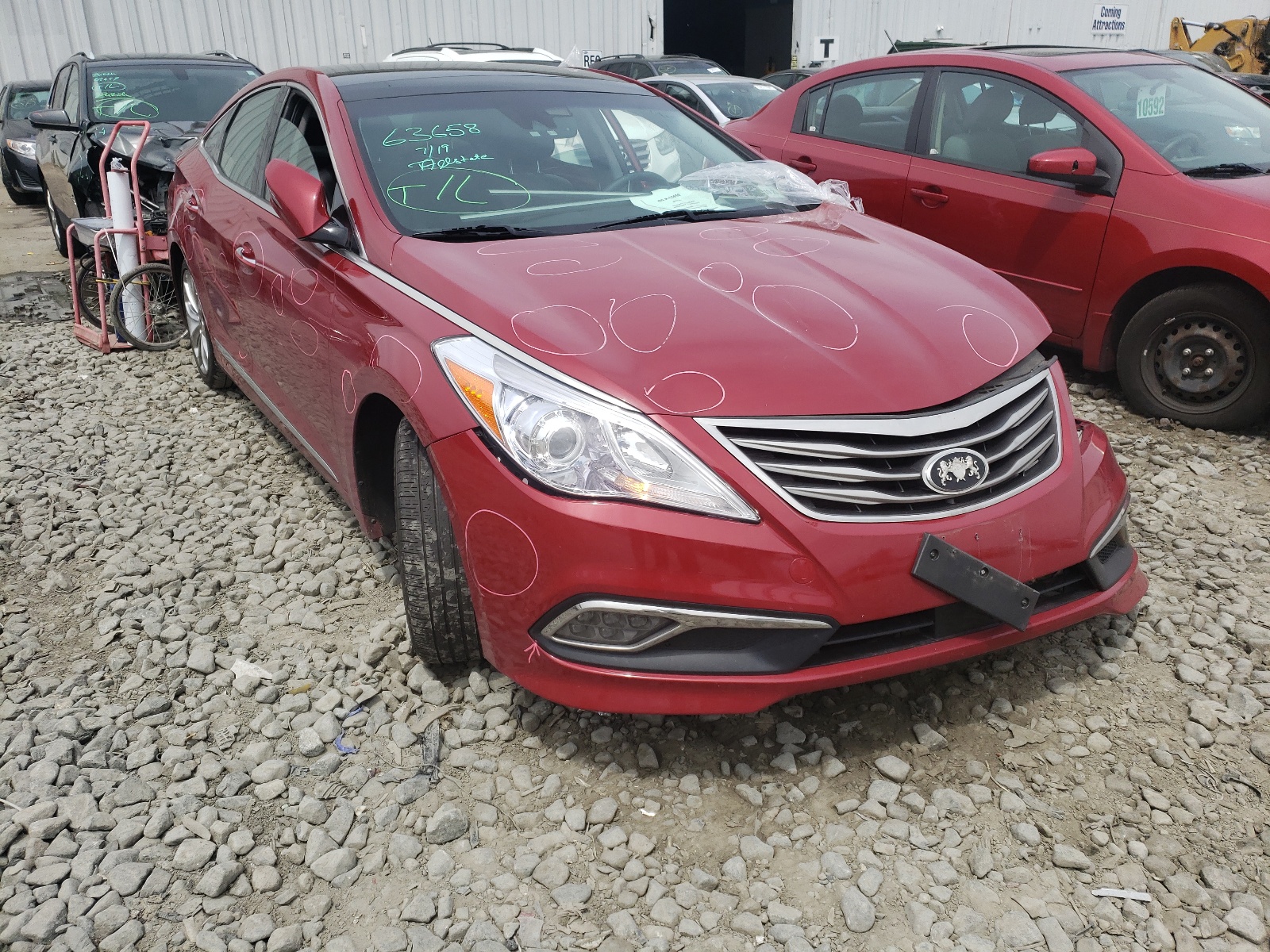 HYUNDAI AZERA LIMI 2016 with VIN KMHFH4JG0GA529907 - Photo from auction