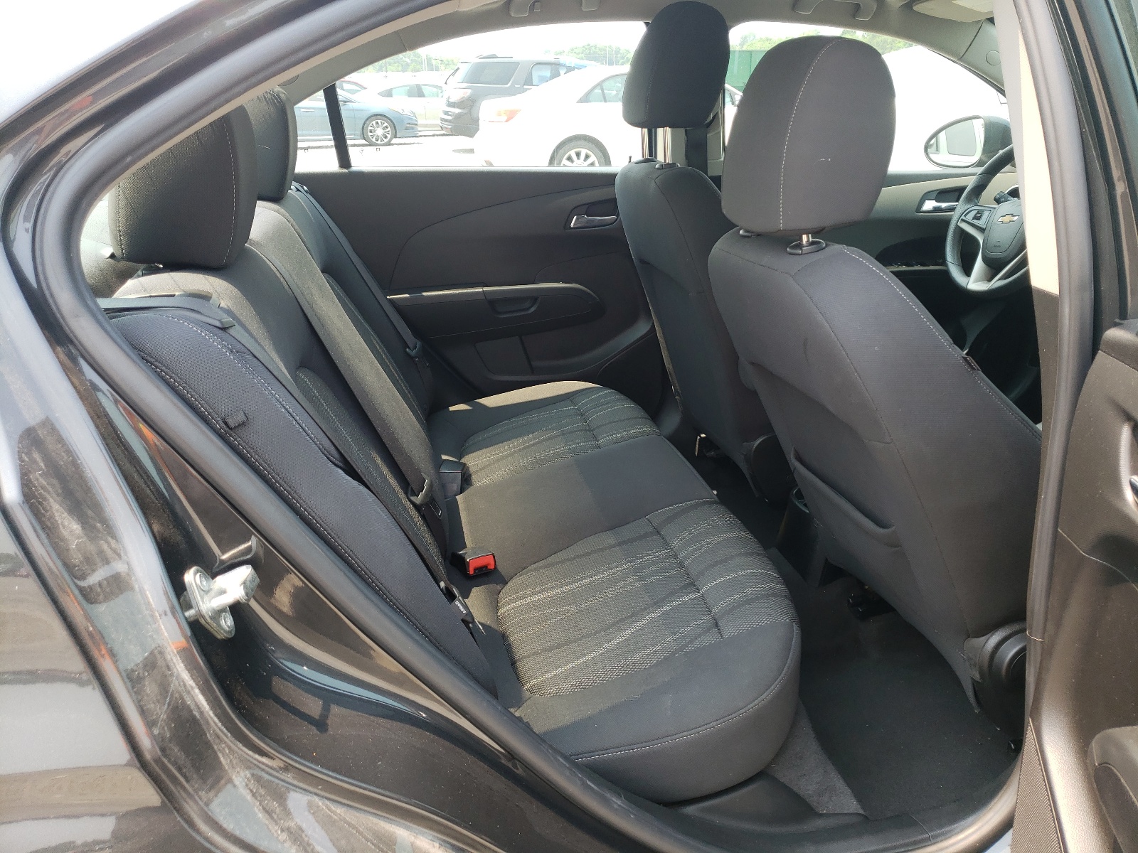 Photo 6 from auction – 2015 CHEVROLET SONIC LT with VIN 1G1JC5SH1F4215683