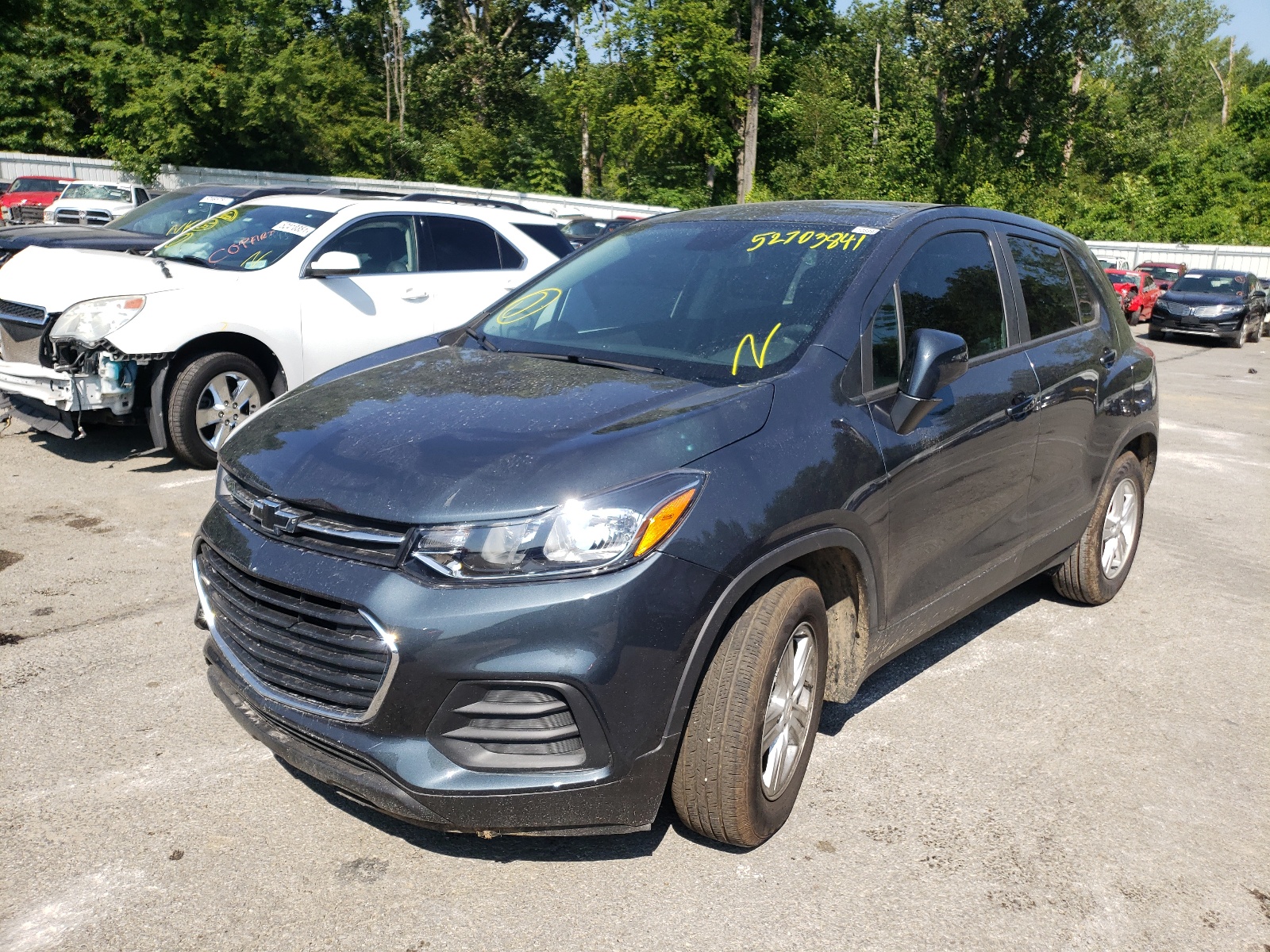 Photo 2 from auction – 2021 CHEVROLET TRAX LS with VIN KL7CJKSB1MB315837