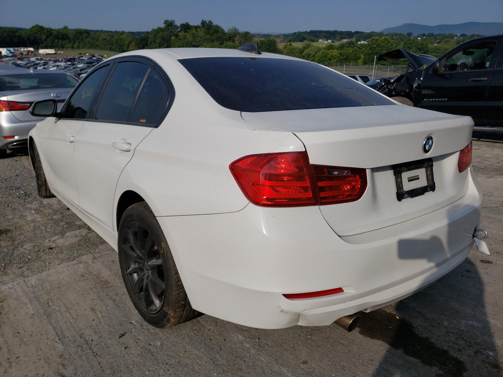 Photo 3 from auction – 2013 BMW 328 I with VIN WBA3A5G53DNP24649