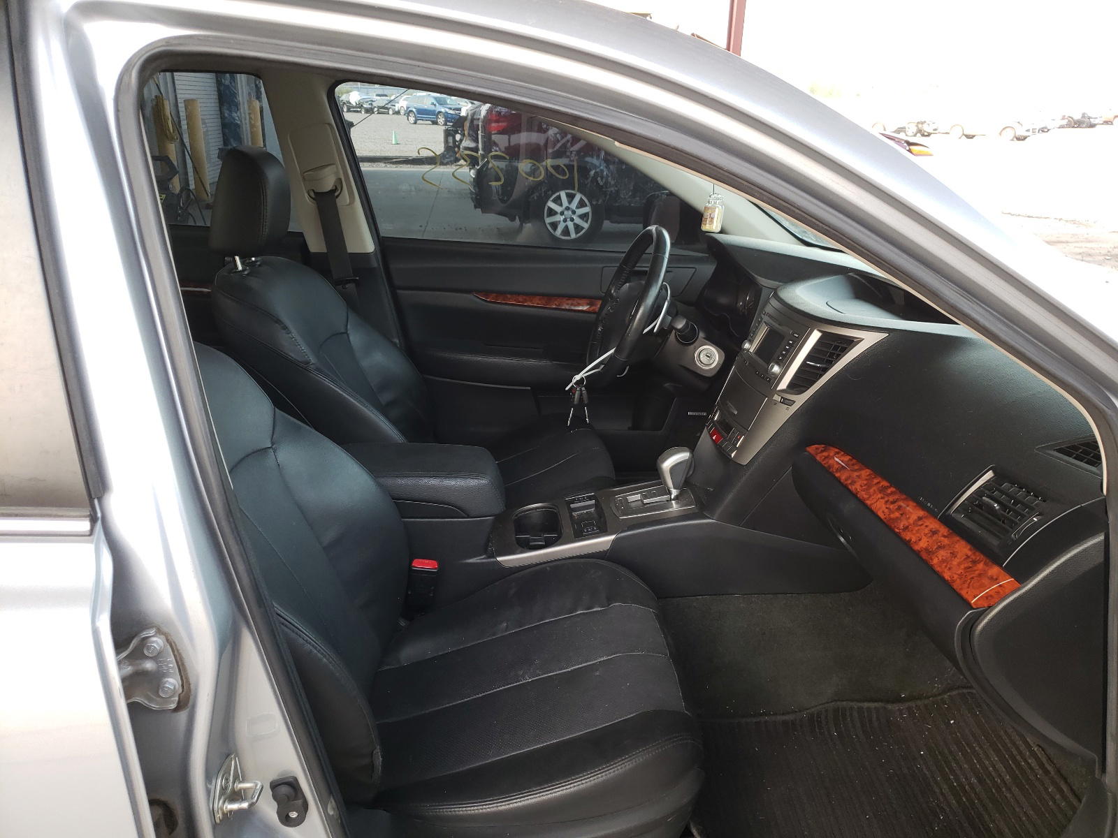 Photo 5 from auction – 2012 SUBARU LEGACY 2.5 with VIN 4S3BMBK60C3020732