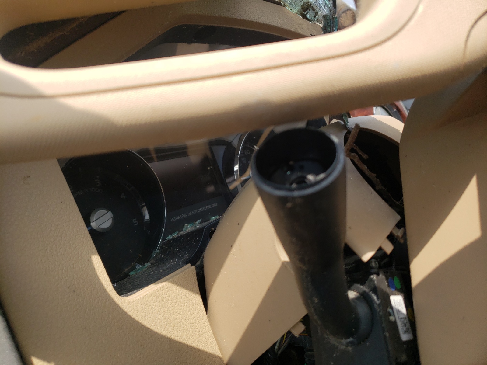 Photo 8 from auction – 2012 FORD F350 SUPER with VIN 1FT8W3BT1CEB04191