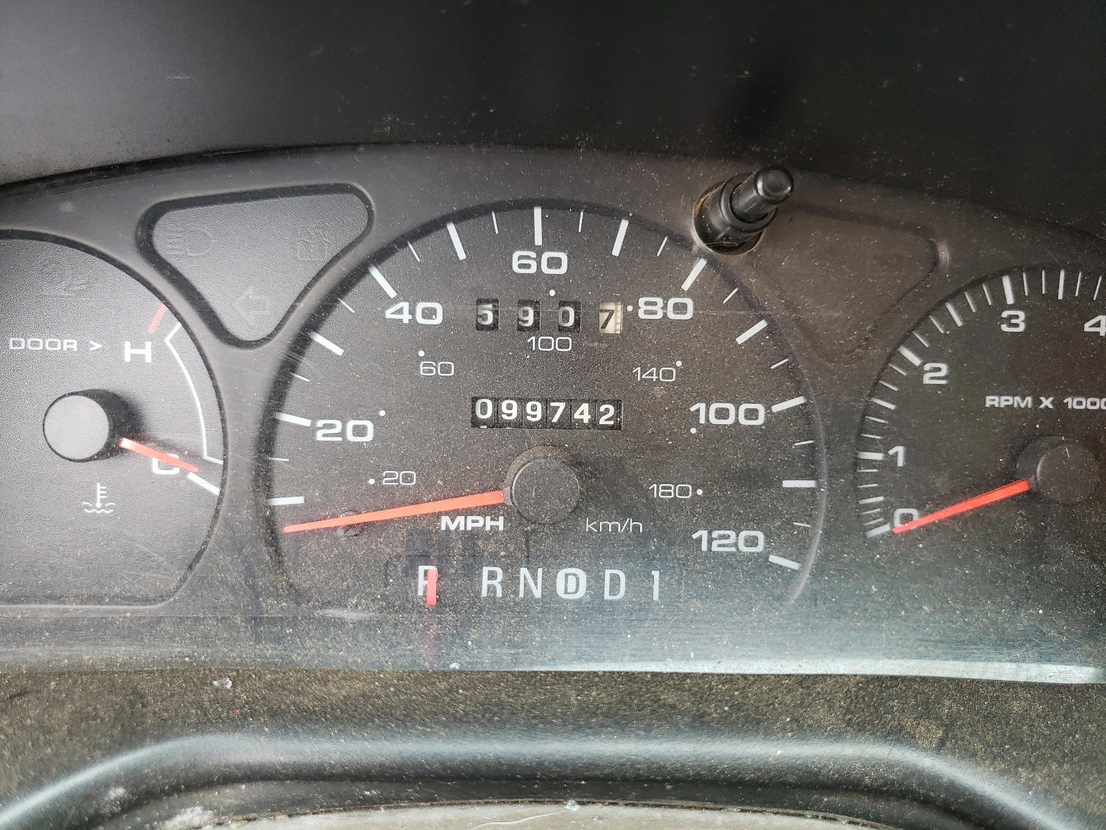 Photo 8 from auction – 2003 FORD TAURUS SES with VIN 1FAFP55293G139171