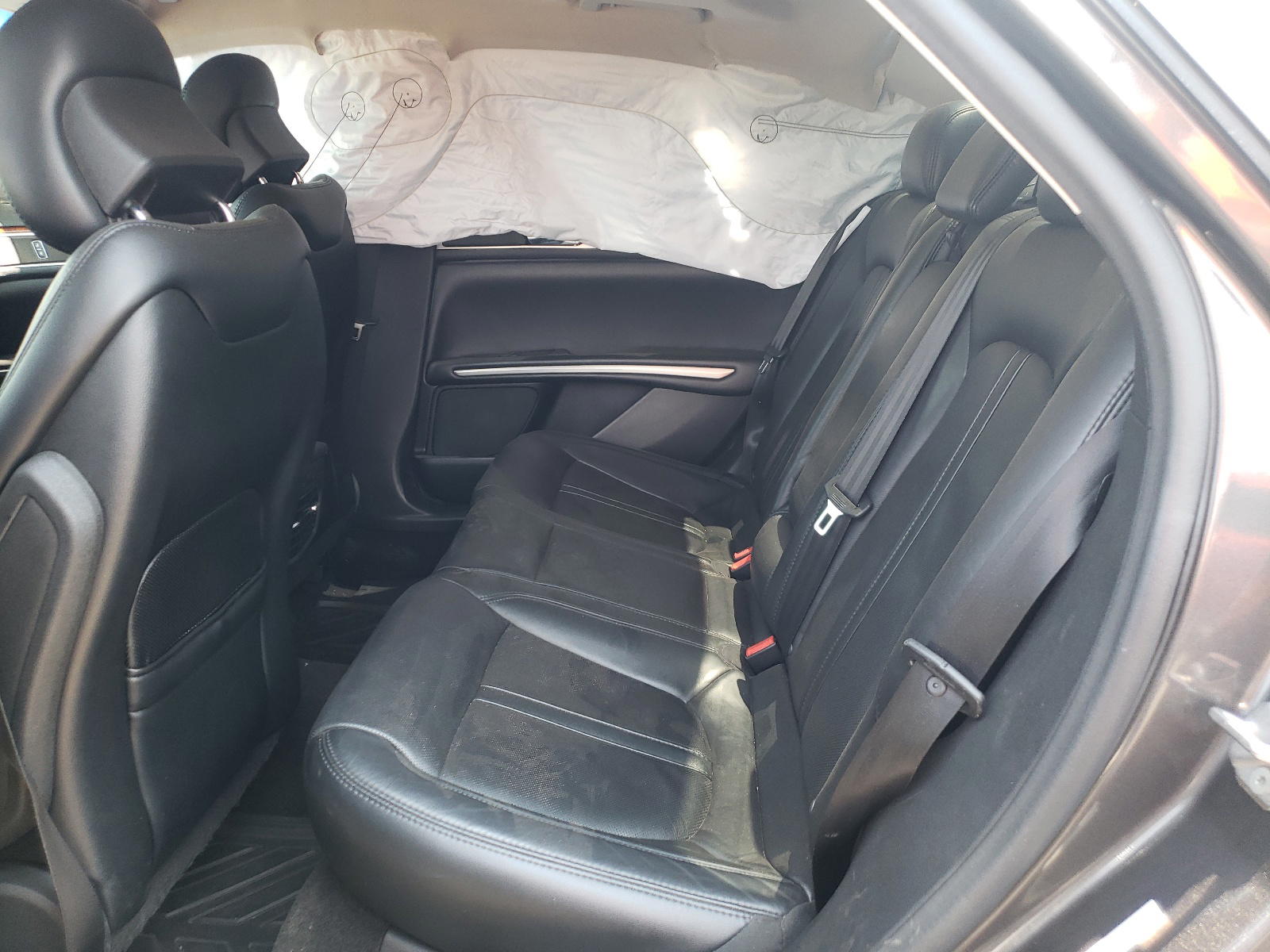Photo 6 from auction – 2015 LINCOLN MKZ with VIN 3LN6L2JK0FR607064