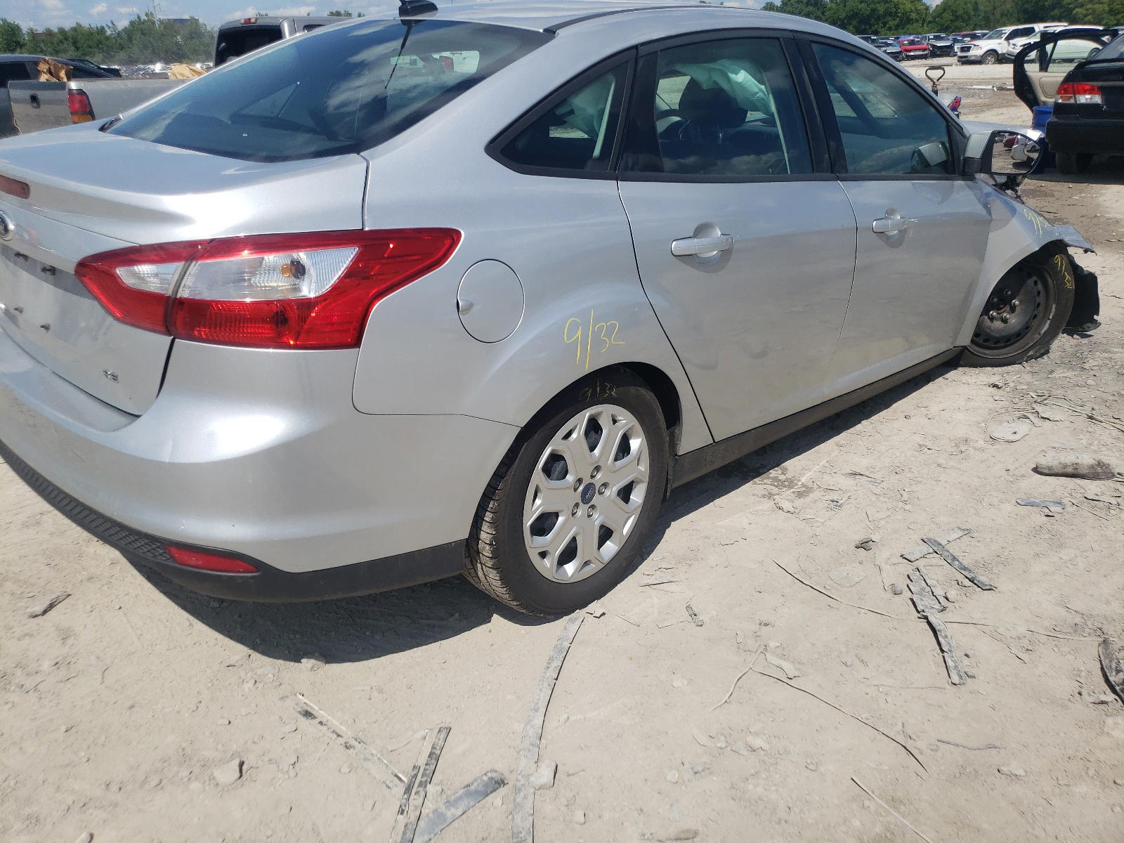 Photo 4 from auction – 2012 FORD FOCUS SE with VIN 1FAHP3F26CL328511