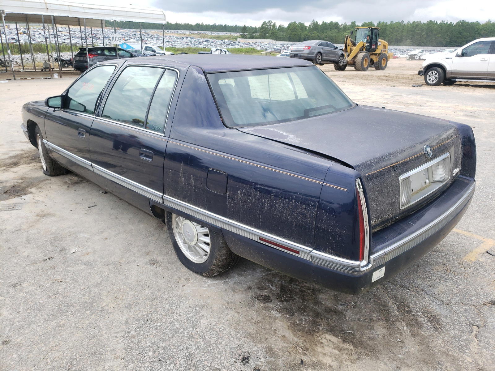 Photo 3 from auction – 1994 CADILLAC DEVILLE CO with VIN 1G6KF52Y4RU300303
