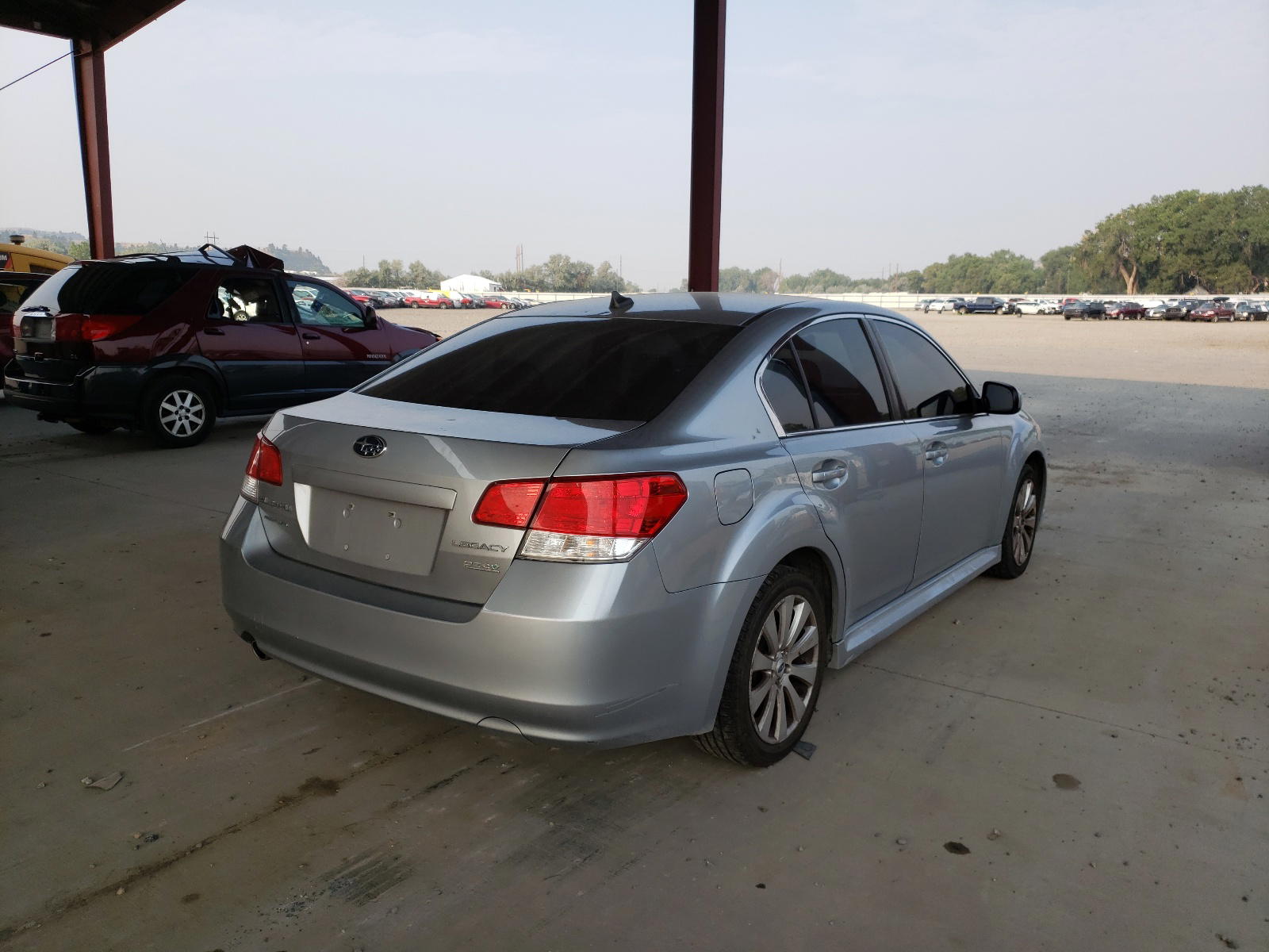 Photo 4 from auction – 2012 SUBARU LEGACY 2.5 with VIN 4S3BMBK60C3020732